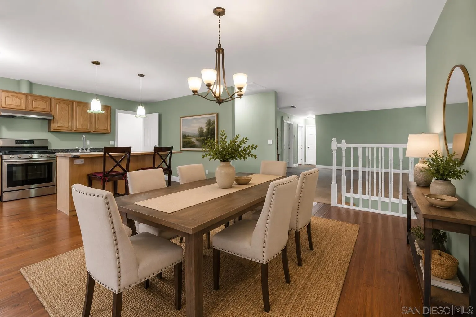 https://cdn.realtyfeed.com/cdn/127/260019283/8f79bbc61c4aa4241d080ea70cf904a1.webp
