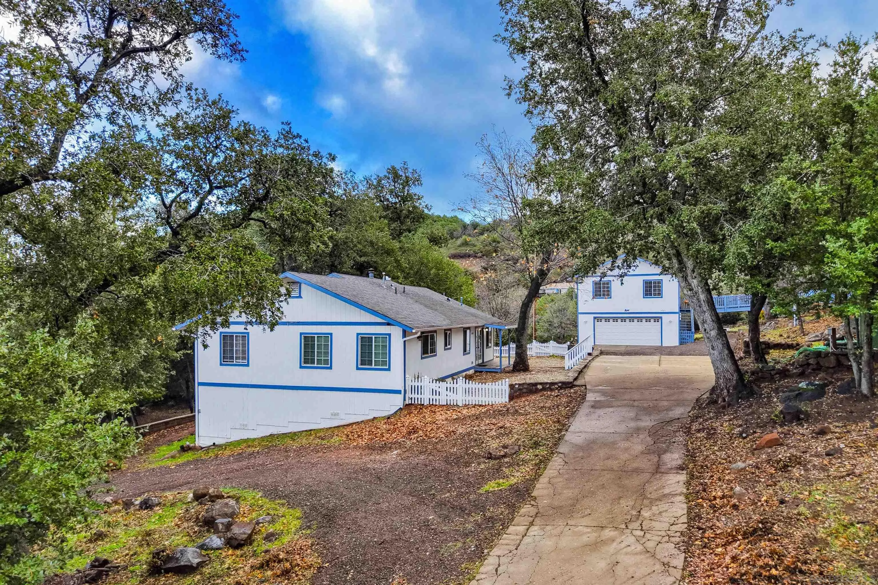 https://cdn.realtyfeed.com/cdn/127/260019283/b39afce9dfccb5a7e19903bdceb21d58.webp