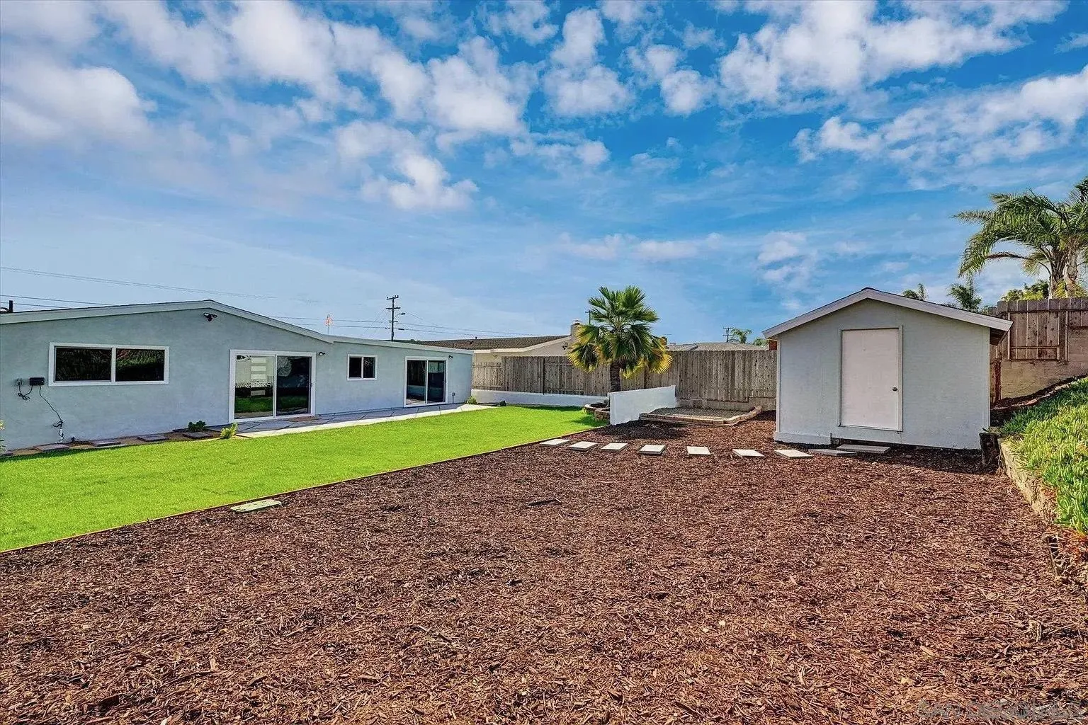 https://cdn.realtyfeed.com/cdn/127/260019284/34f7af9eb1a0ff3b9e5cf8314d574eb0.webp
