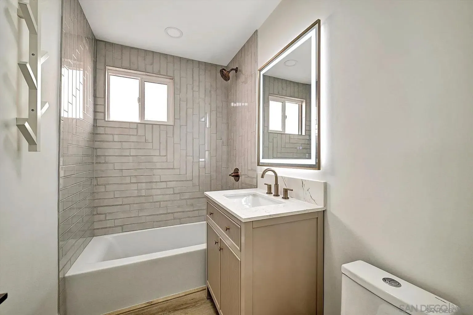 https://cdn.realtyfeed.com/cdn/127/260019284/acf37075efb81a358242bb1c302223dc.webp