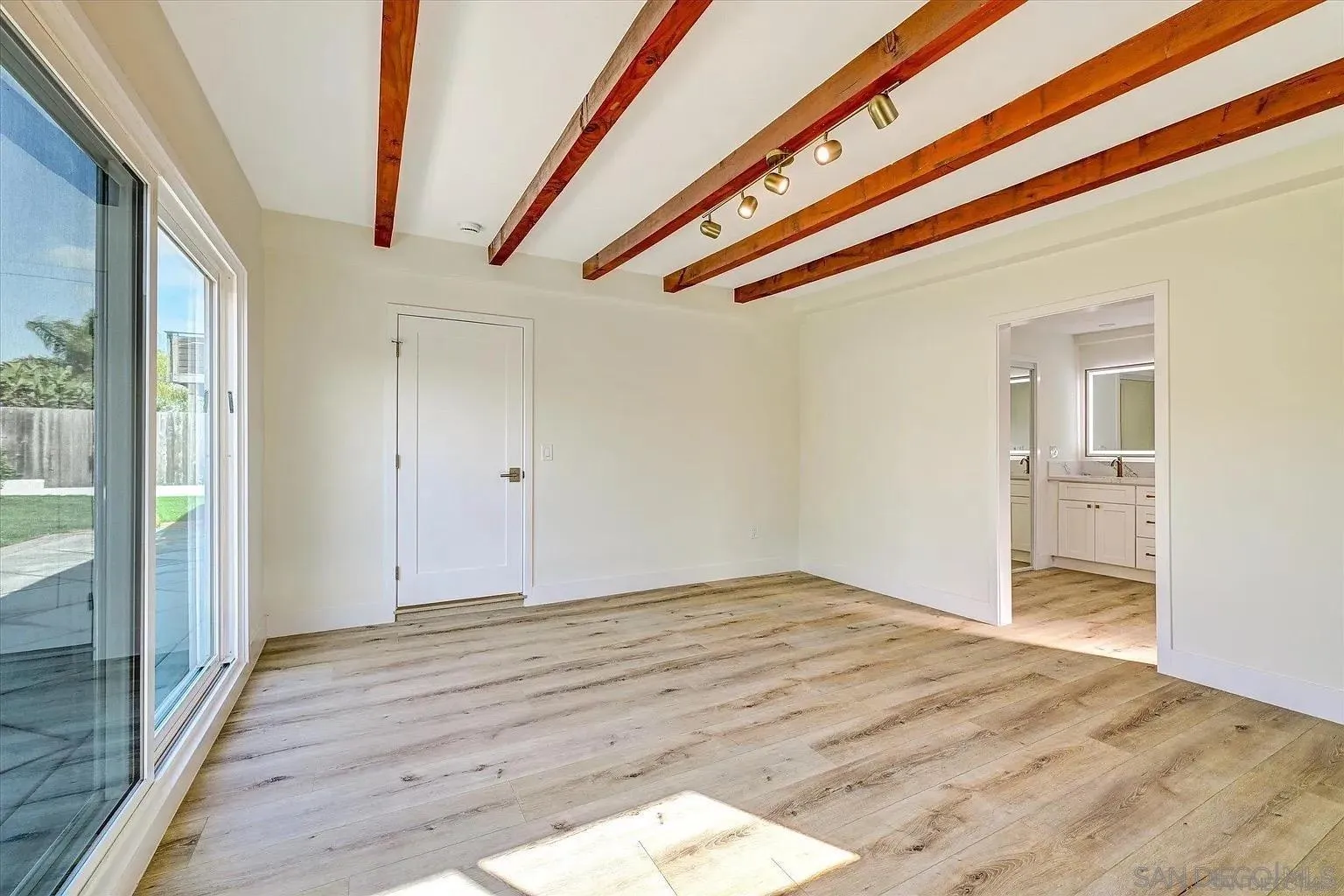 https://cdn.realtyfeed.com/cdn/127/260019284/cd794173fd1fe69857c7d4634bc90e90.webp