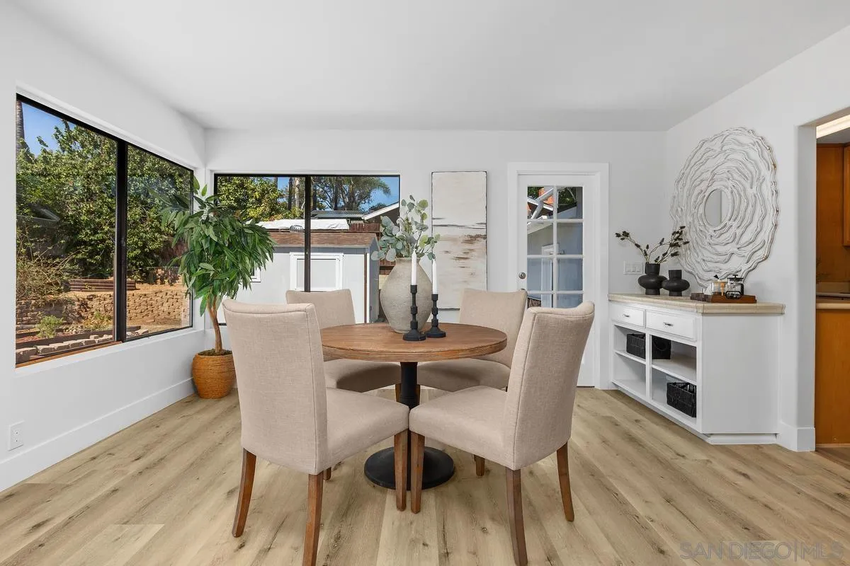 https://cdn.realtyfeed.com/cdn/127/260019285/36e91700182861562adcee8fd507c234.webp