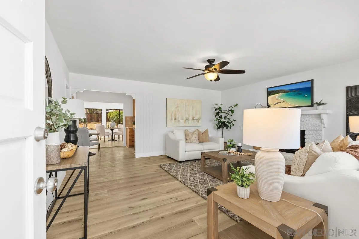 https://cdn.realtyfeed.com/cdn/127/260019285/3f69646fc4faa54de74f08d9a8338160.webp