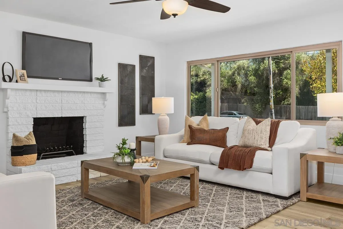 https://cdn.realtyfeed.com/cdn/127/260019285/94d02d30a8439d2d9ea35468ae6a467e.webp