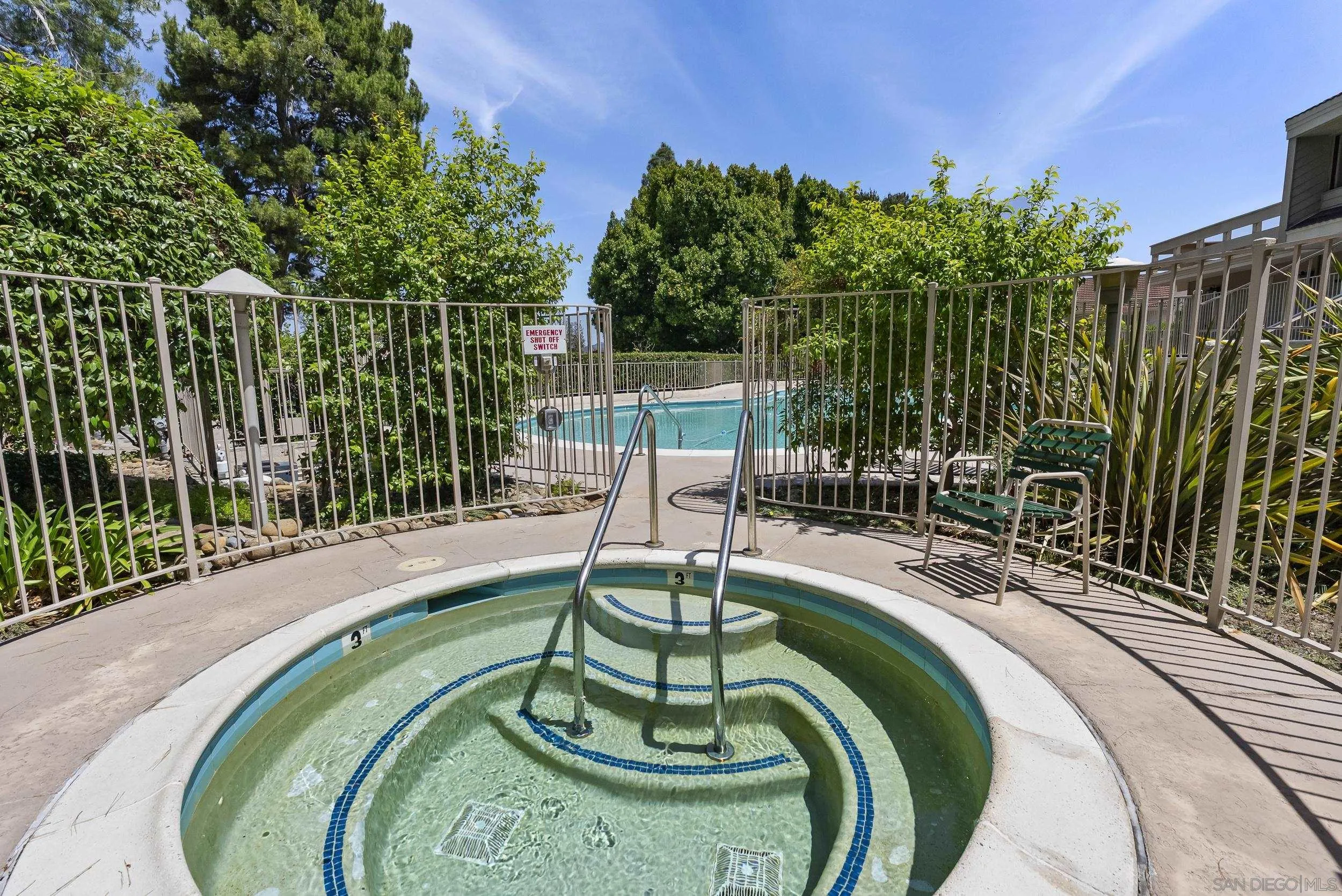 https://cdn.realtyfeed.com/cdn/127/260019287/0db3e5ba810712d613da03f5ebaa163a.webp