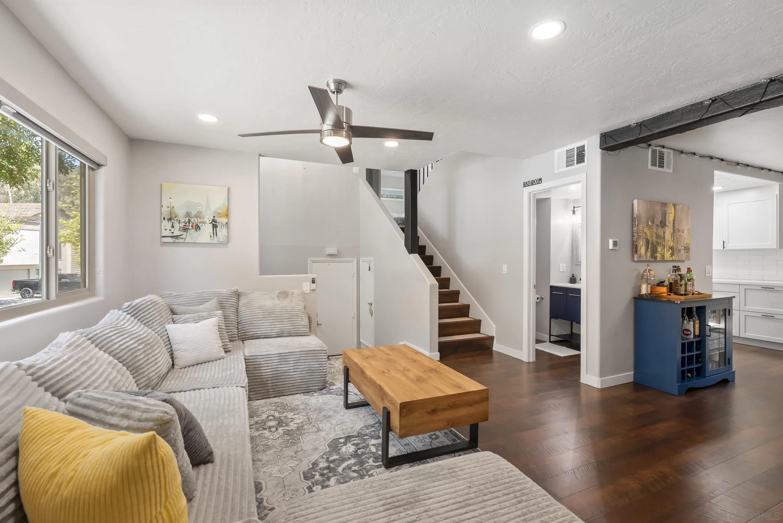 https://cdn.realtyfeed.com/cdn/127/260019287/119ee6b96b98b36c117d96f4471db1ca.webp