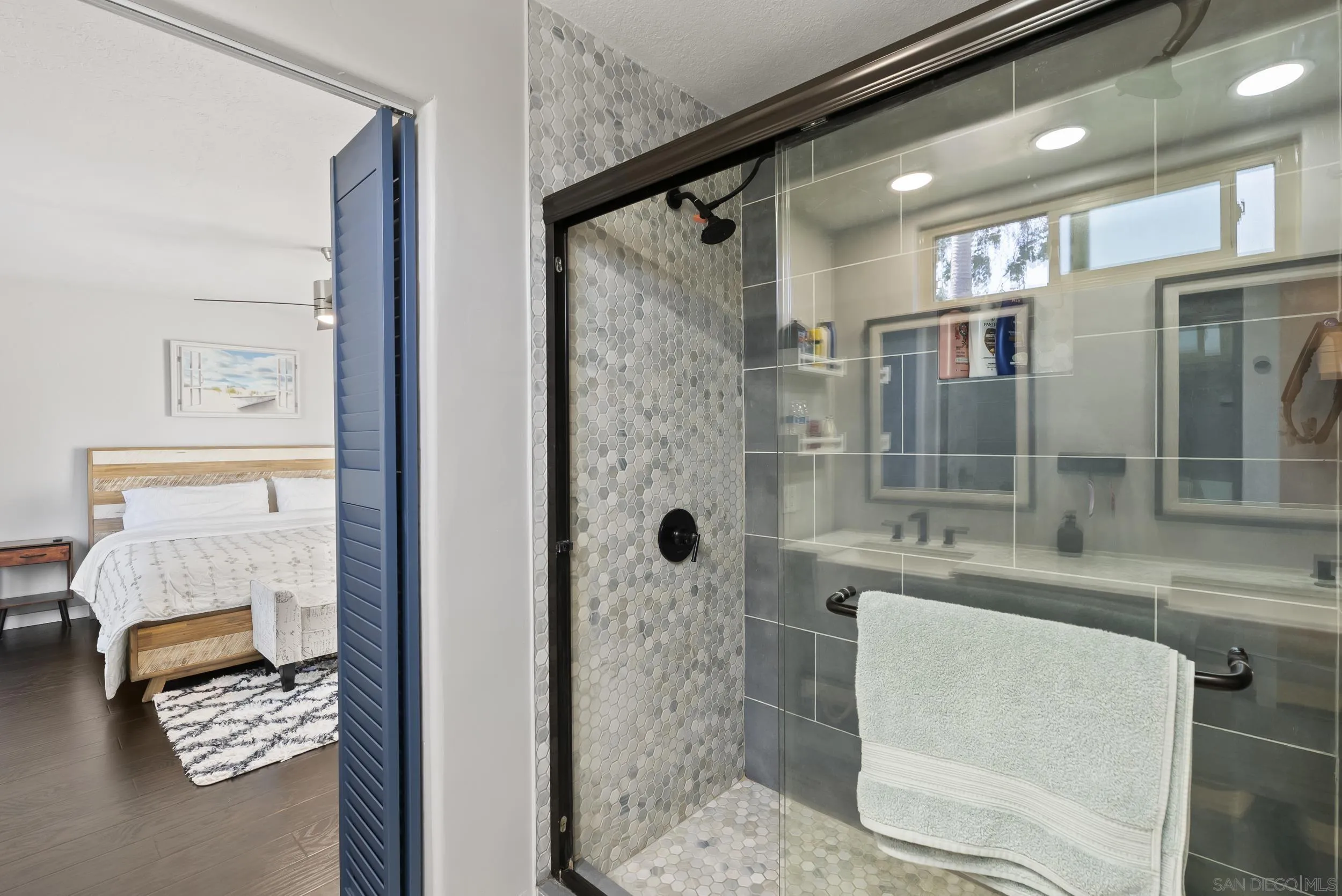 https://cdn.realtyfeed.com/cdn/127/260019287/7be958a39f1ddcafc01f2e1dd72e9045.webp