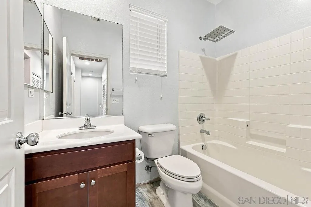 Photo #21: 260019289 Listing: Photo #21
