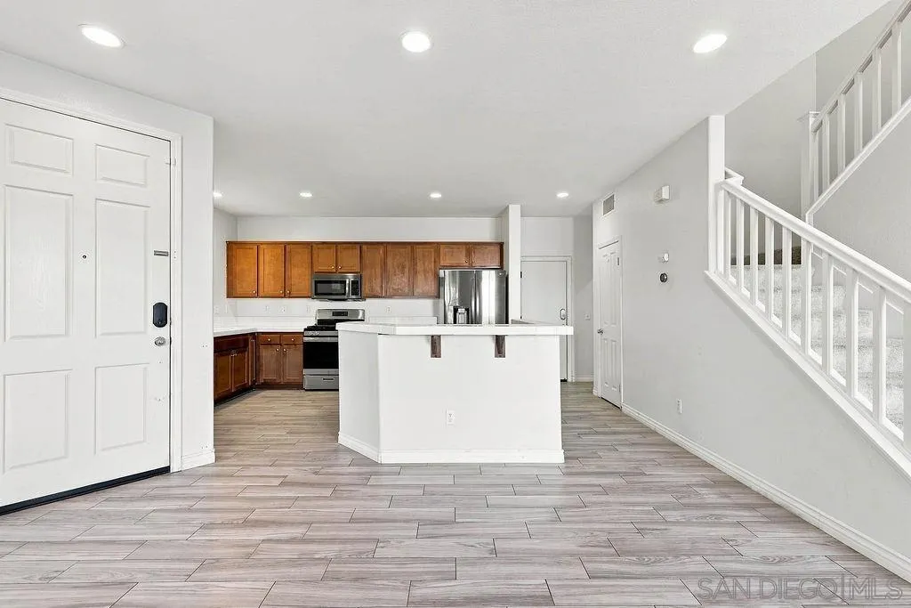 Photo #5: 260019289 Listing: Photo #5