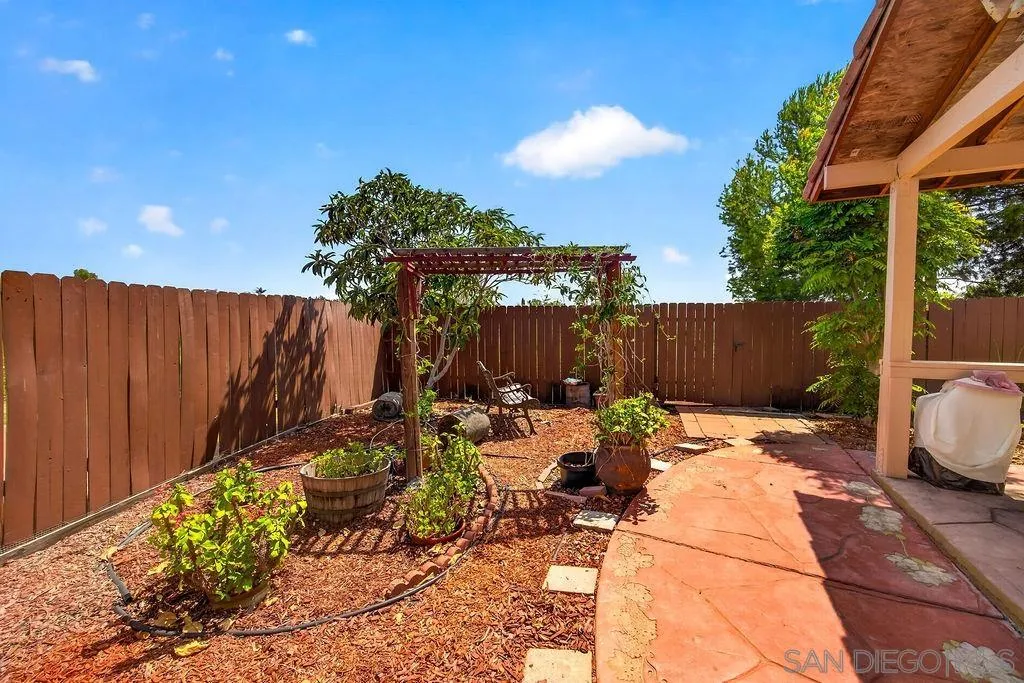 https://cdn.realtyfeed.com/cdn/127/260019291/5675386ba4387f70a07f43813301d25b.webp