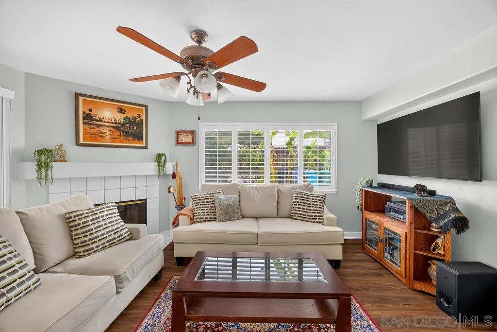 https://cdn.realtyfeed.com/cdn/127/260019291/5a5e630d94e0e493bc610c81cb2717e1.webp