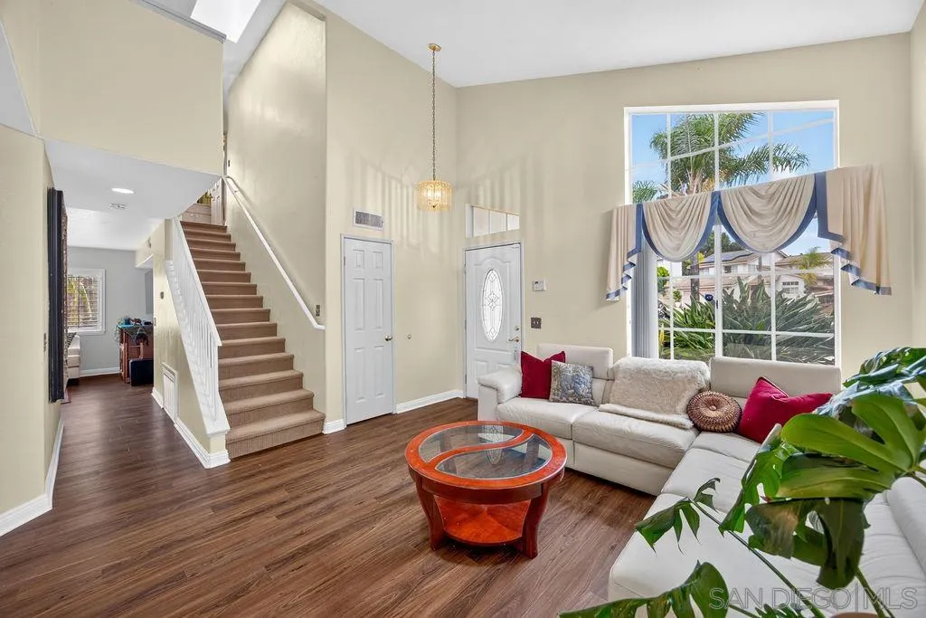 https://cdn.realtyfeed.com/cdn/127/260019291/6589fa347cb8f9d1261812e73acec9b5.webp