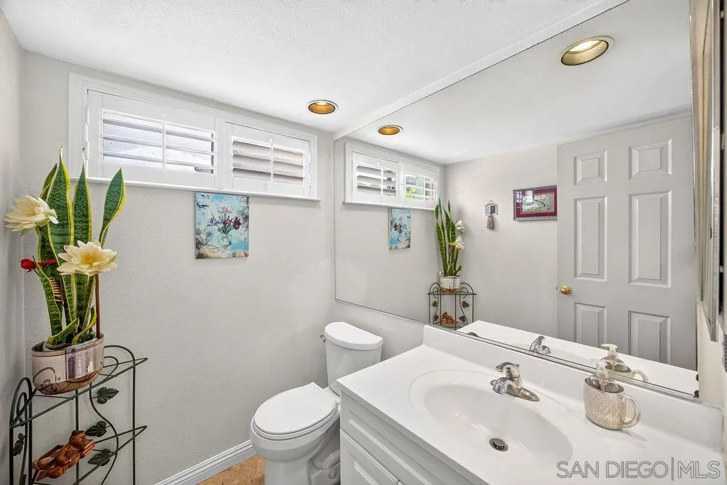 https://cdn.realtyfeed.com/cdn/127/260019291/71afd4075103968ffc1c7e1b92ab1ed8.webp