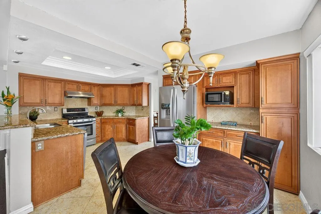 https://cdn.realtyfeed.com/cdn/127/260019291/a3c621aac87ca932e96e5382c798307a.webp