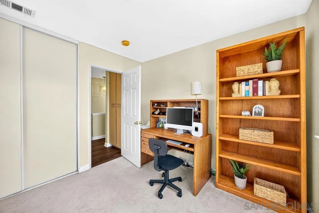 https://cdn.realtyfeed.com/cdn/127/260019291/b28f7739004941642d1b6dcbb7991332.webp
