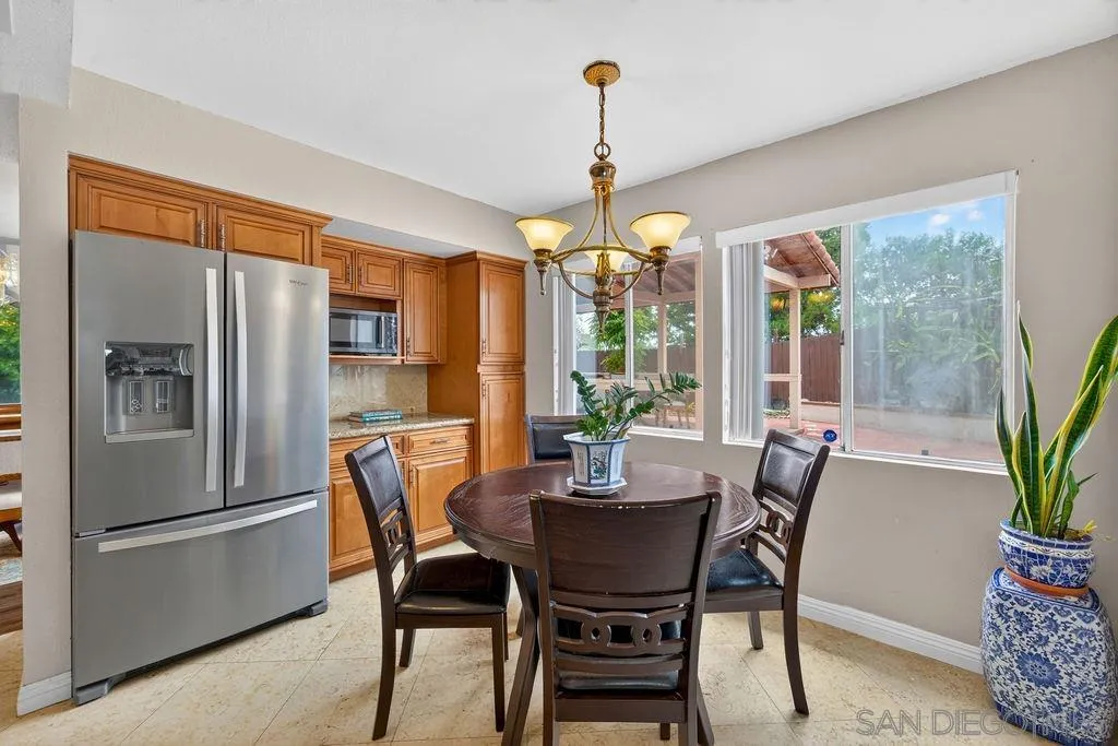 https://cdn.realtyfeed.com/cdn/127/260019291/fe6111a70916eb47c79ccfa5dc027cba.webp