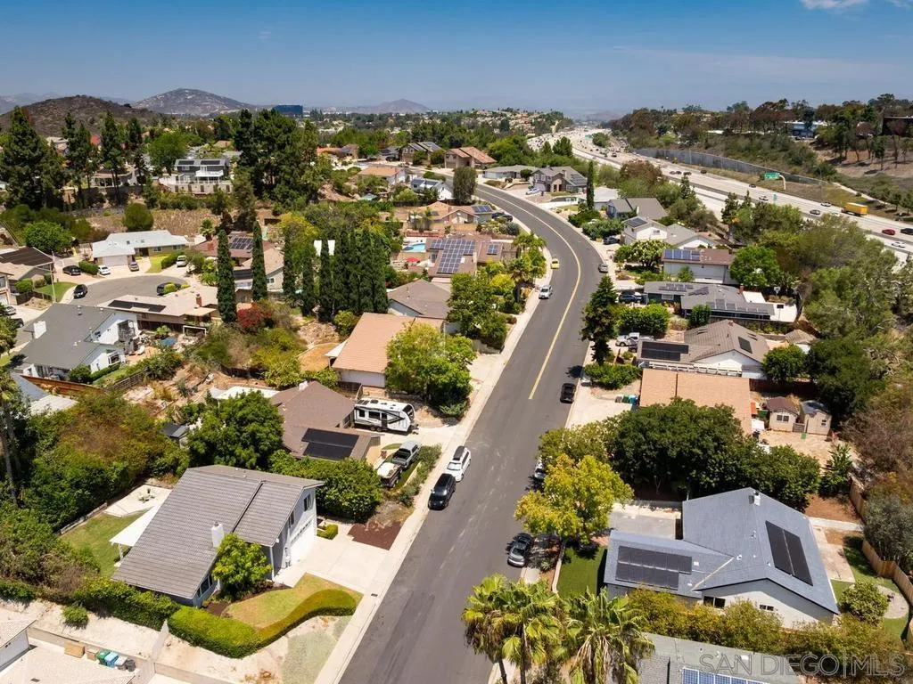 https://cdn.realtyfeed.com/cdn/127/260019293/39d0f35626f2a019230f053fd5a48cae.webp