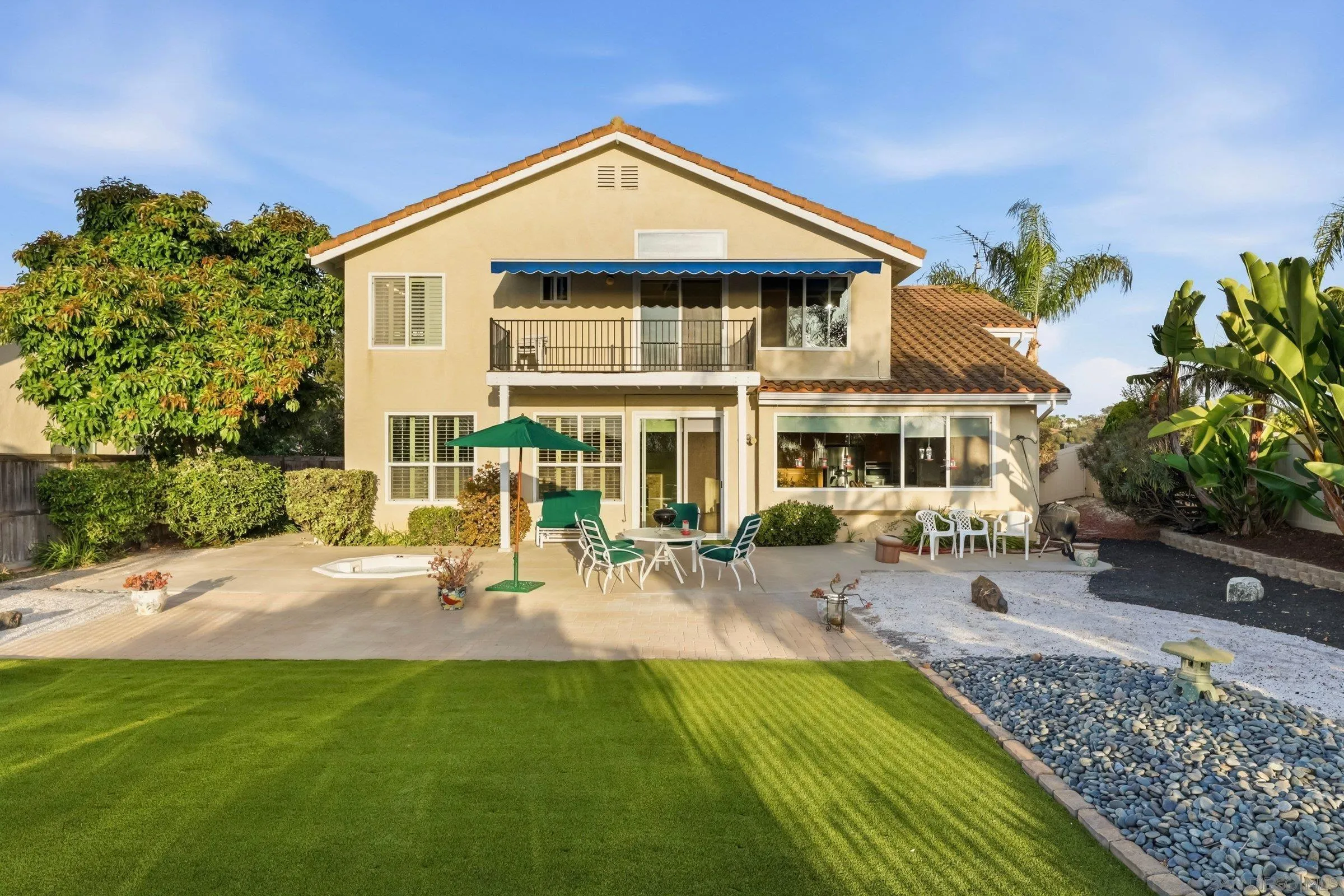 https://cdn.realtyfeed.com/cdn/127/260019294/2b4001156d8ad1b48f45ab69c3f6d1a7.webp