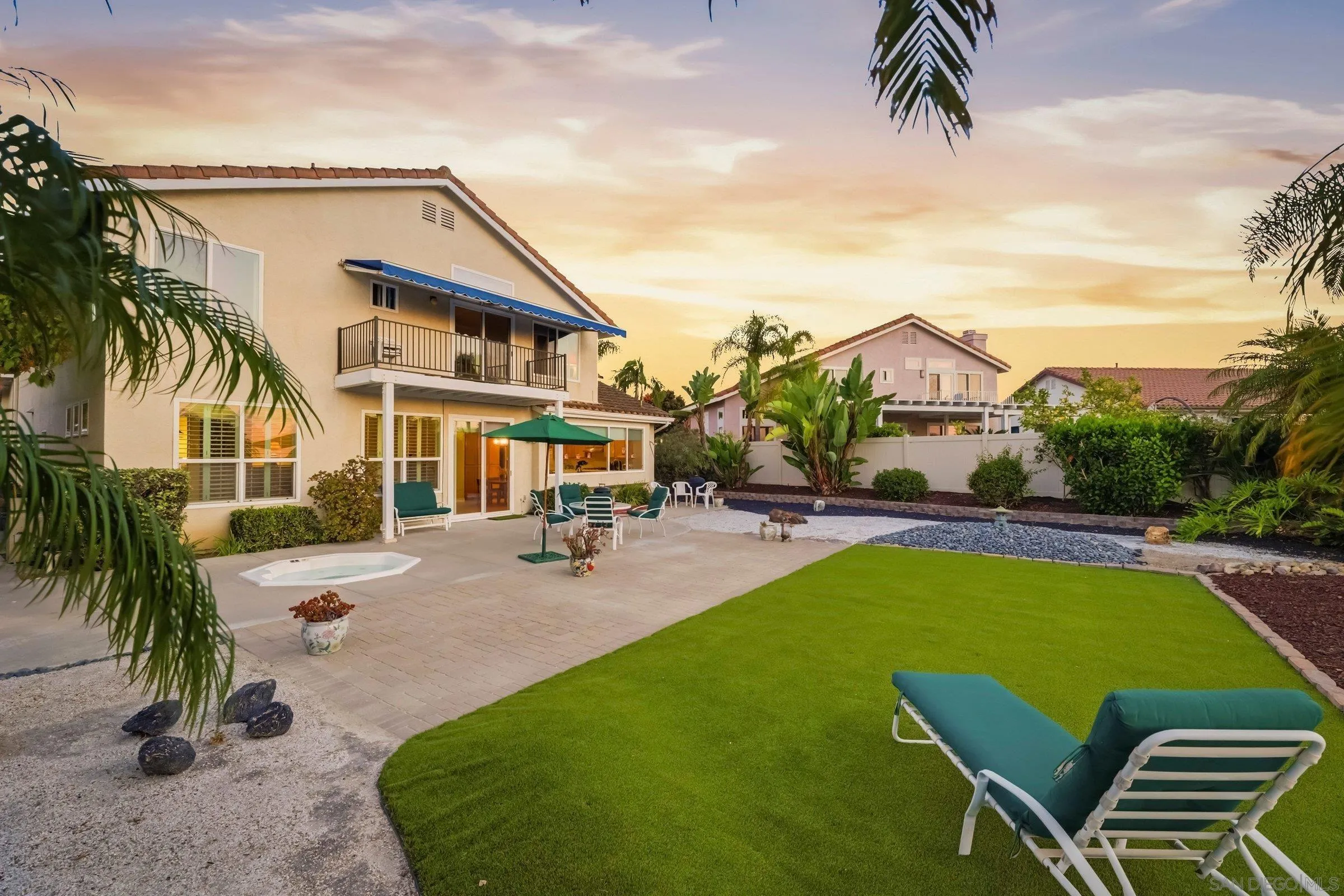 https://cdn.realtyfeed.com/cdn/127/260019294/d35559cf206f417773b41ac1586ee392.webp