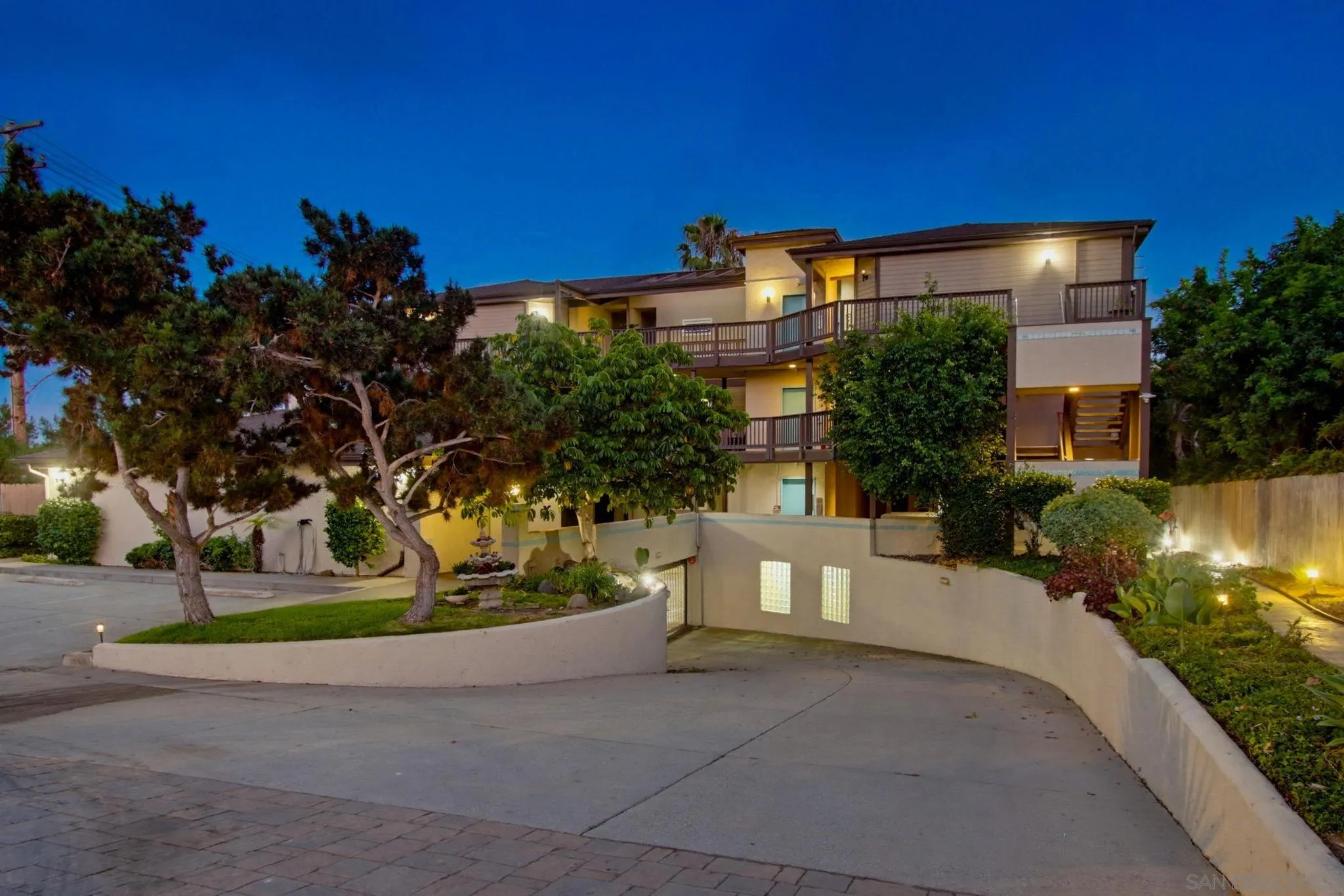 Photo #32: 260019295 Listing: Photo #32