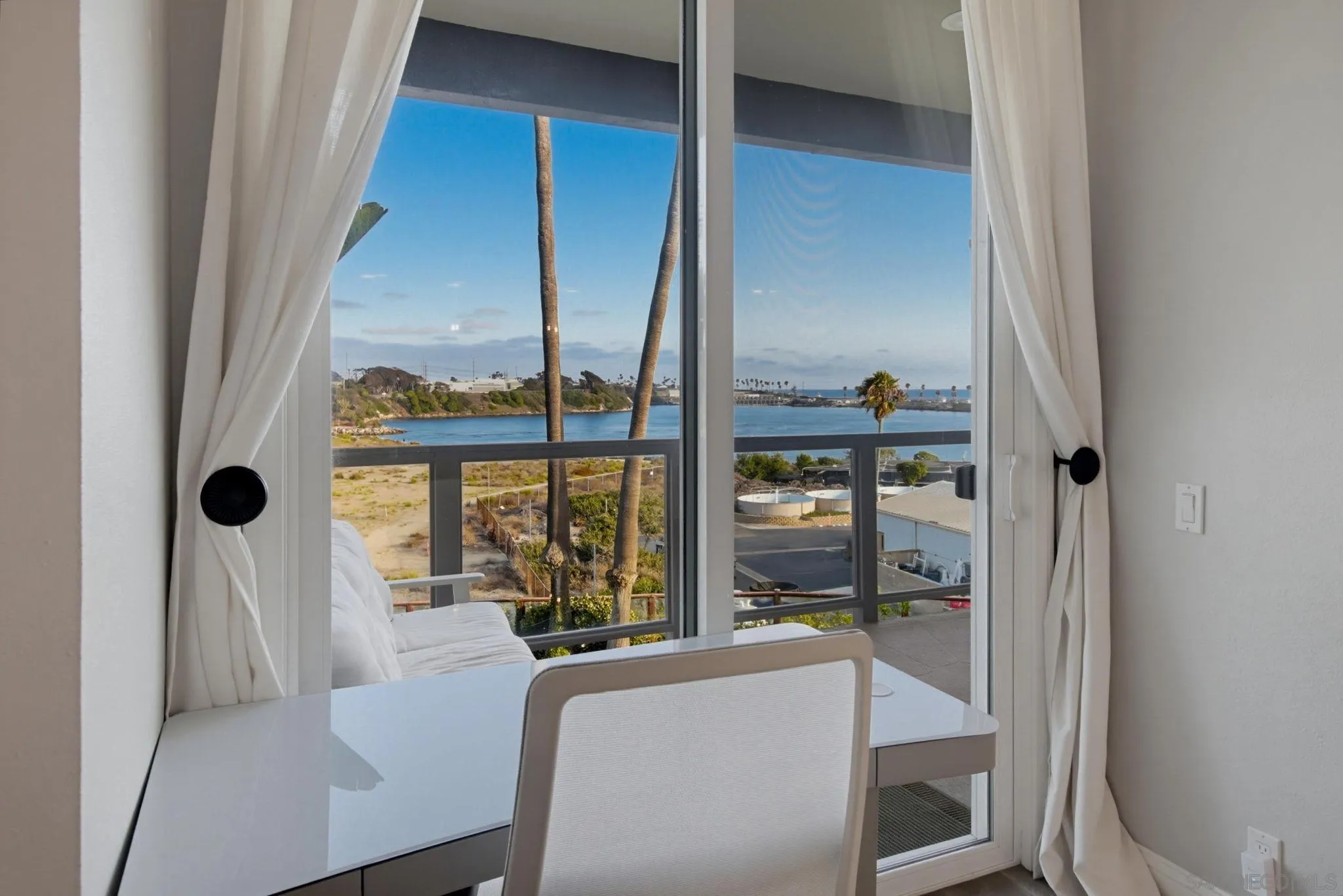 Photo #8: 260019295 Listing: Photo #8