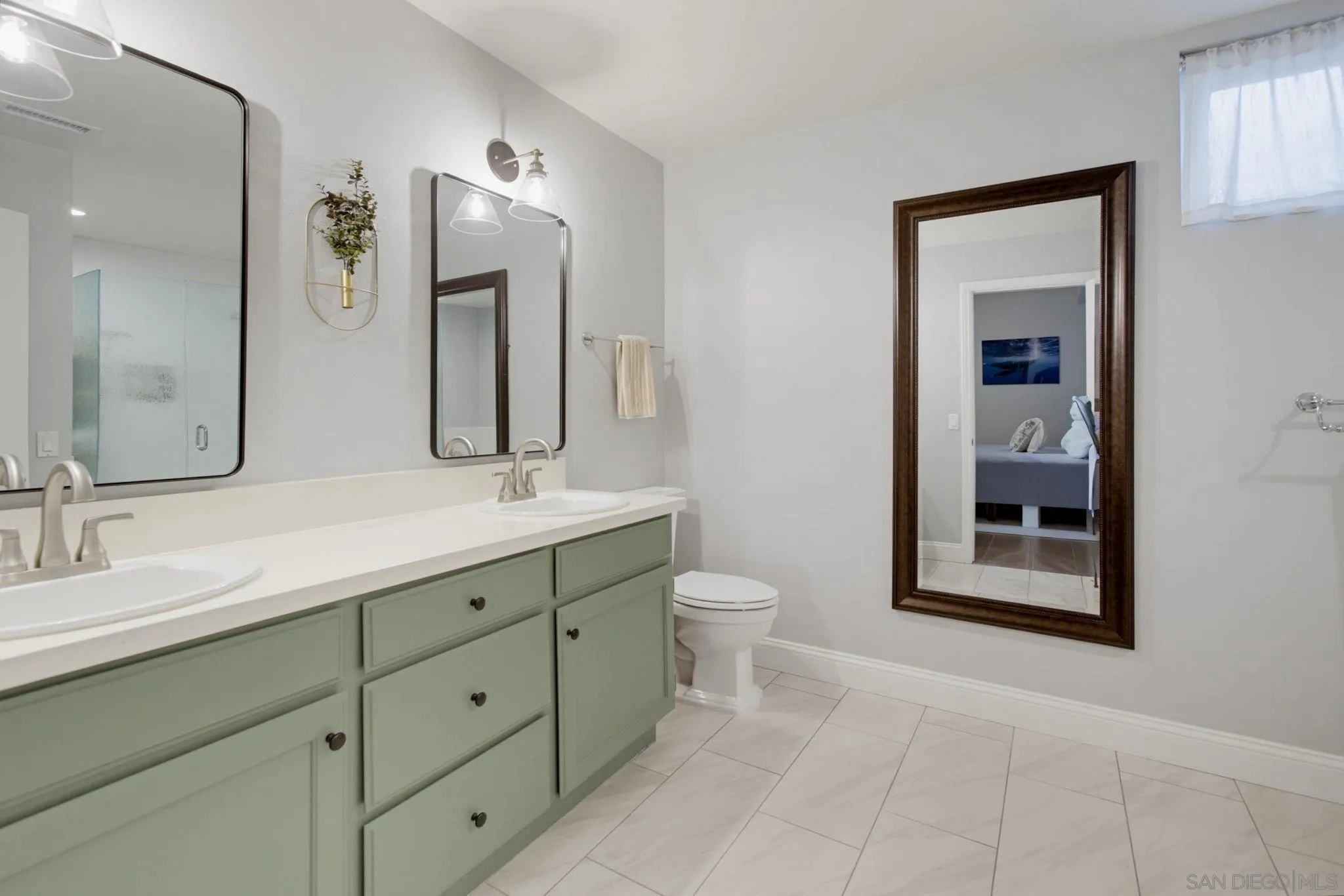 Photo #15: 260019295 Listing: Photo #15
