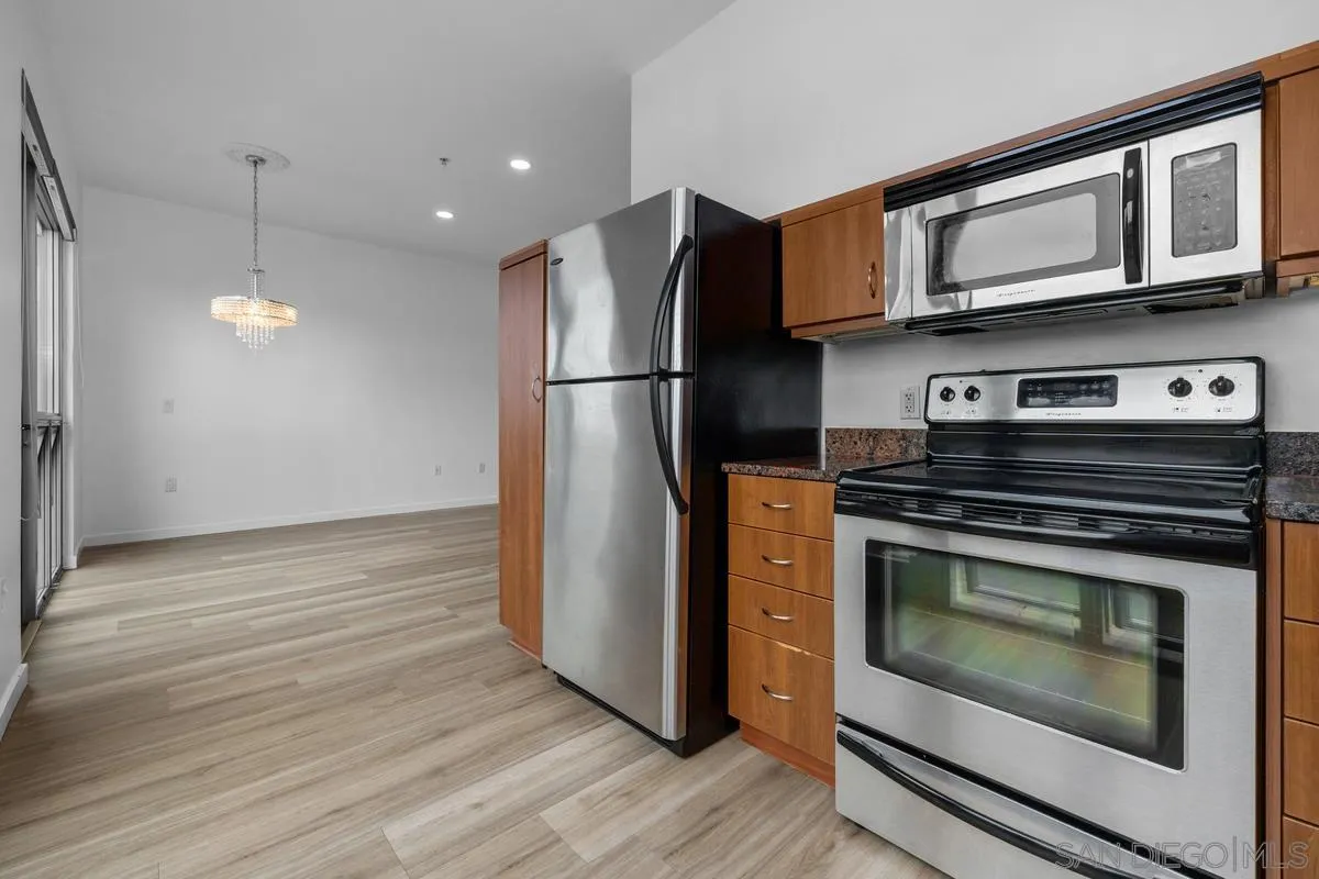 https://cdn.realtyfeed.com/cdn/127/260019296/023bb5d88d178684eaf0a783e677e7c5.webp