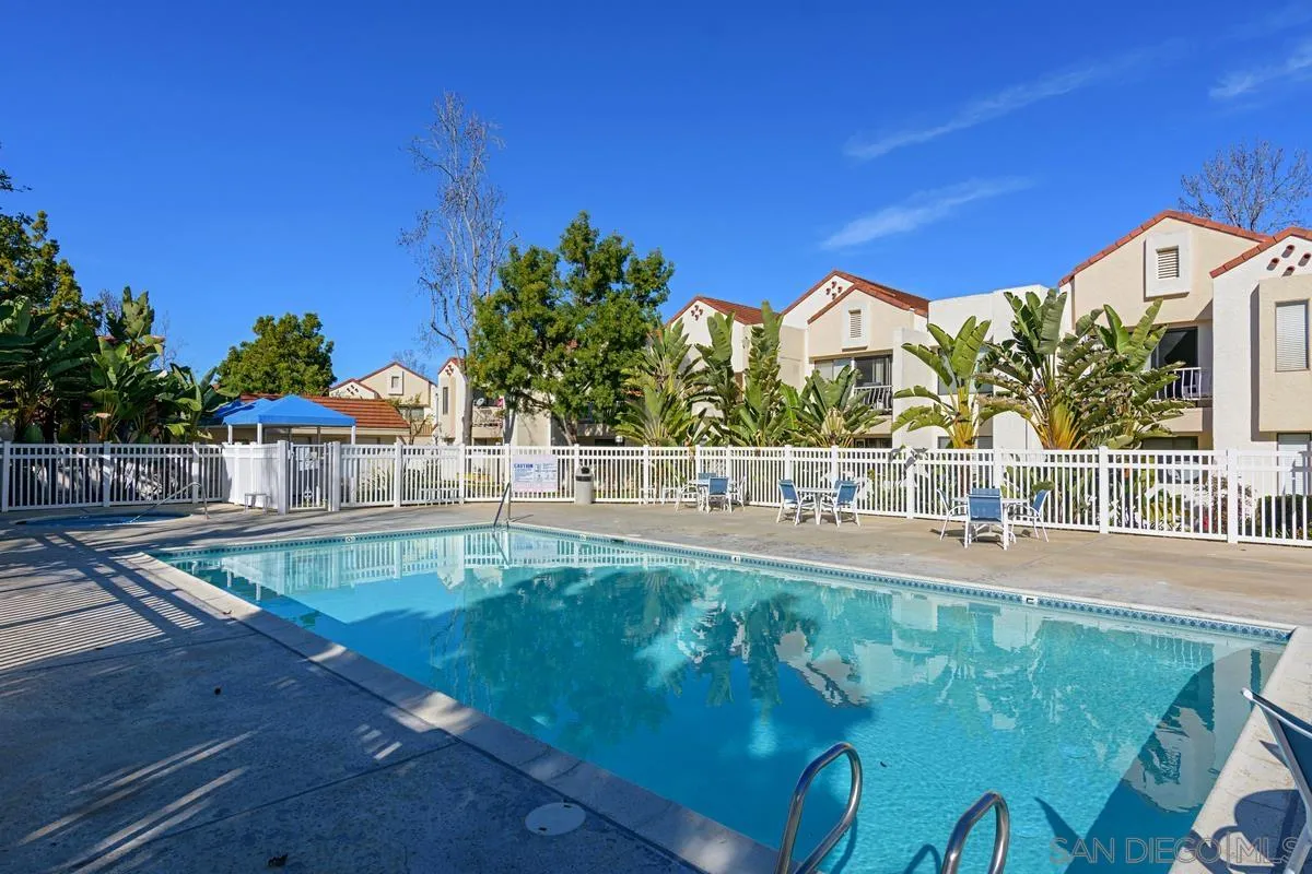 https://cdn.realtyfeed.com/cdn/127/260019302/68ff6b87f7811c7234326b36e2df801d.webp