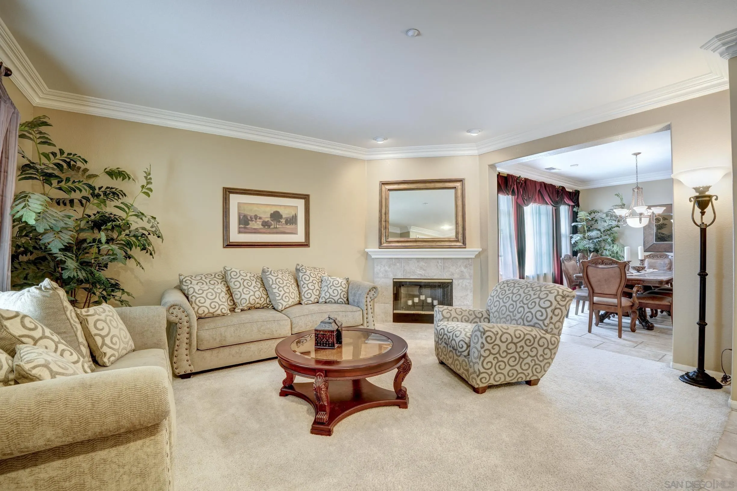 https://cdn.realtyfeed.com/cdn/127/260019303/32c6c70b07a33072577e7d6338841cdf.webp