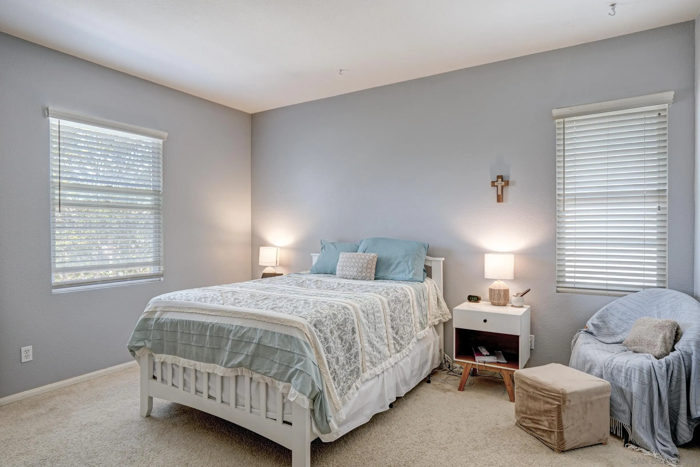 https://cdn.realtyfeed.com/cdn/127/260019303/adeb435d6263b9ec866d2805d76e5e3e.webp
