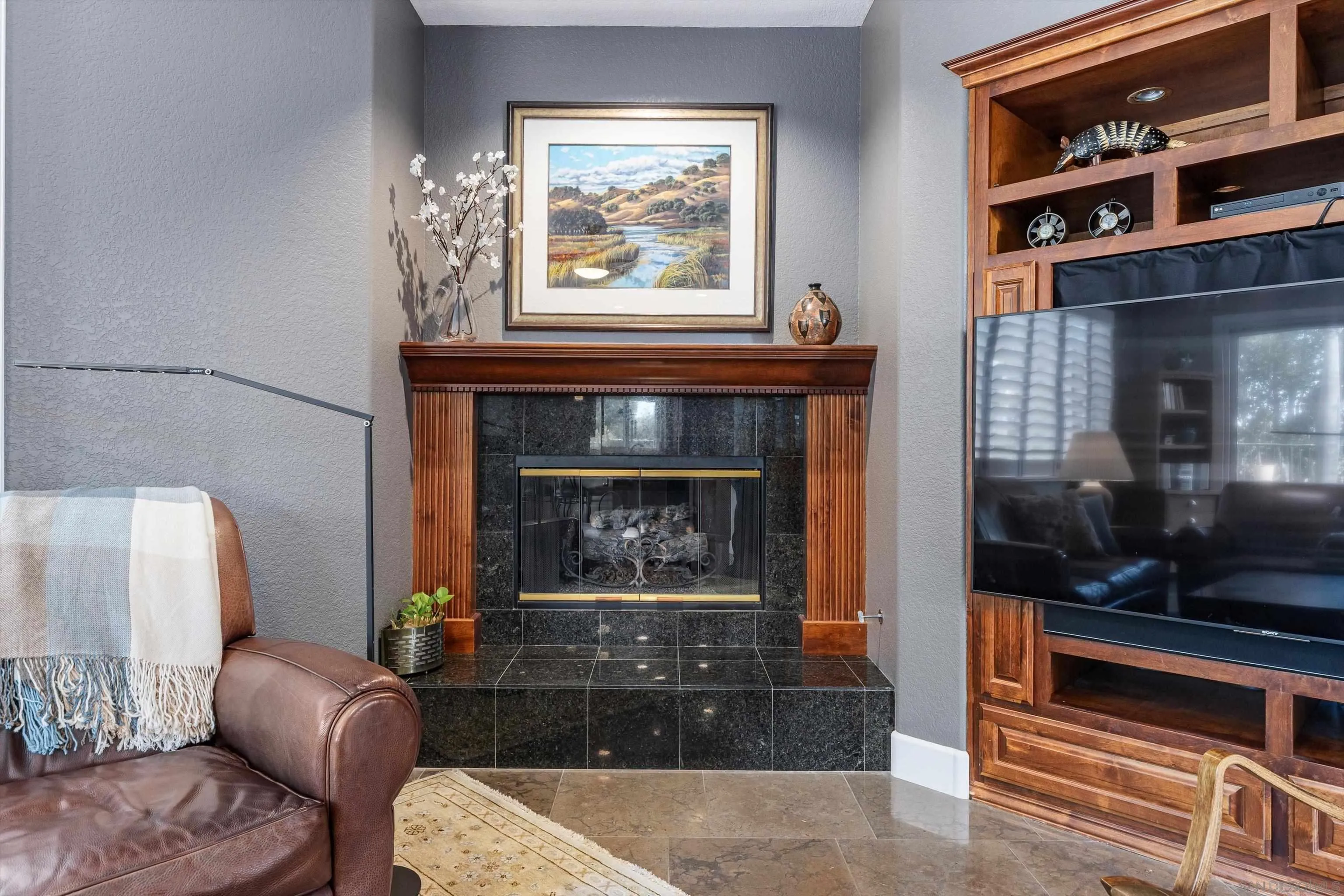 https://cdn.realtyfeed.com/cdn/127/260019304/e78ffd21e622bc88968f77b1b58c9961.webp