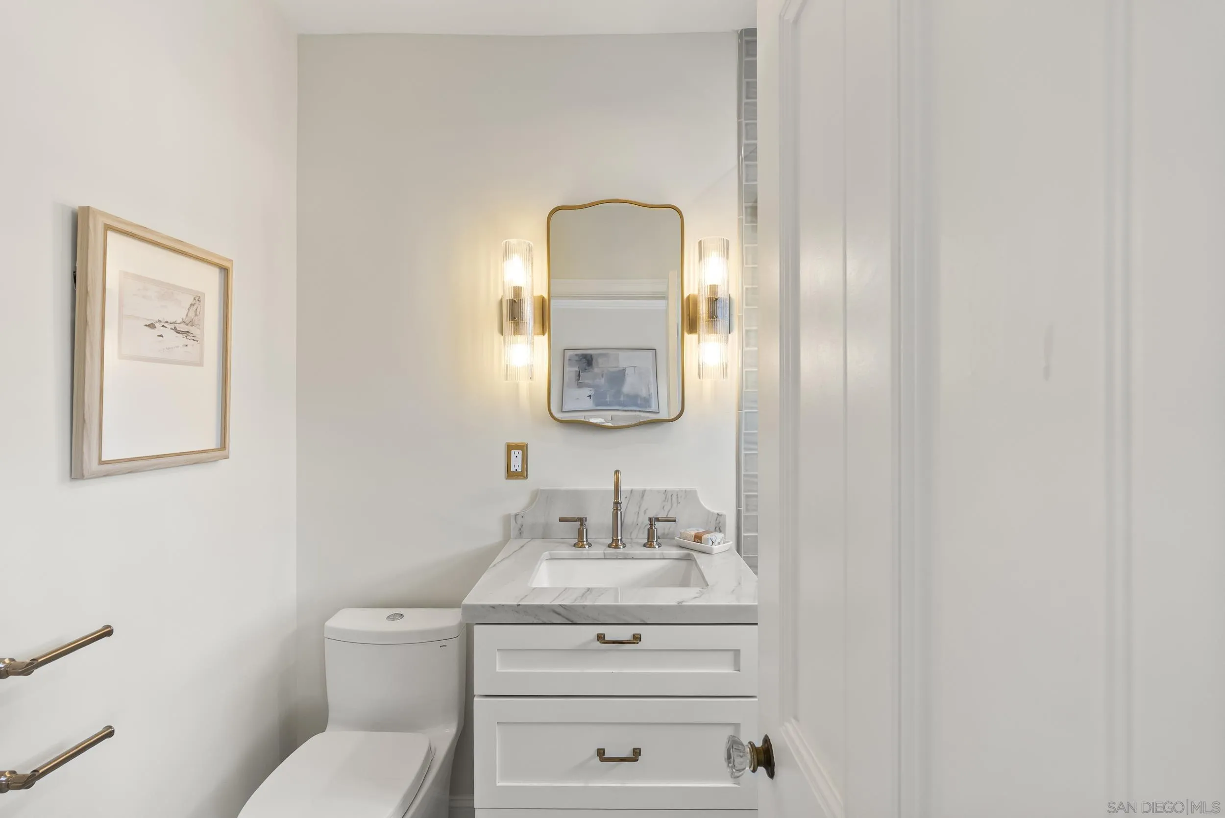 https://cdn.realtyfeed.com/cdn/127/260019305/263ce245e2e38864af7c152f24004889.webp