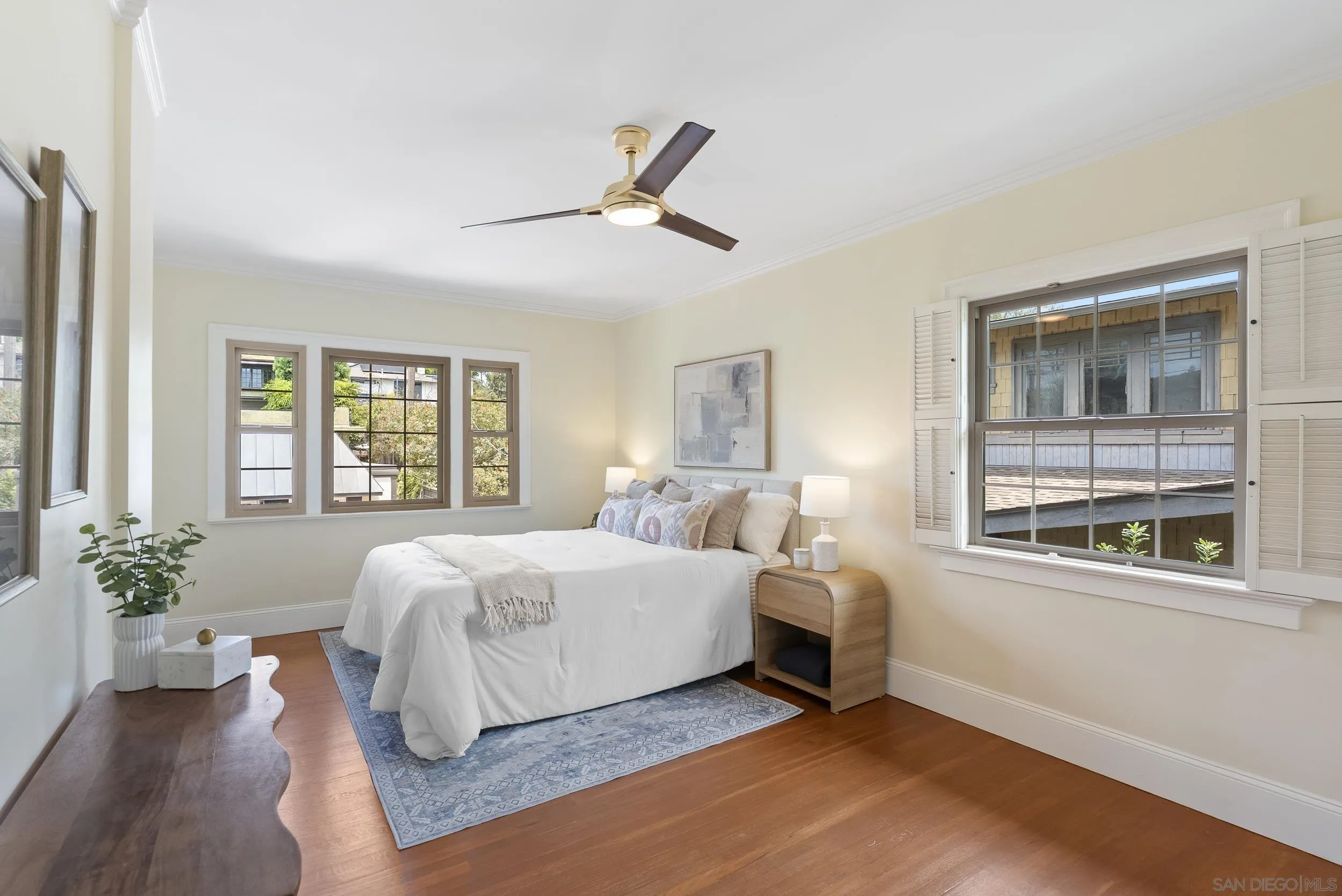 https://cdn.realtyfeed.com/cdn/127/260019305/2f72cac056f3d8bd7755c28eba1b0ece.webp