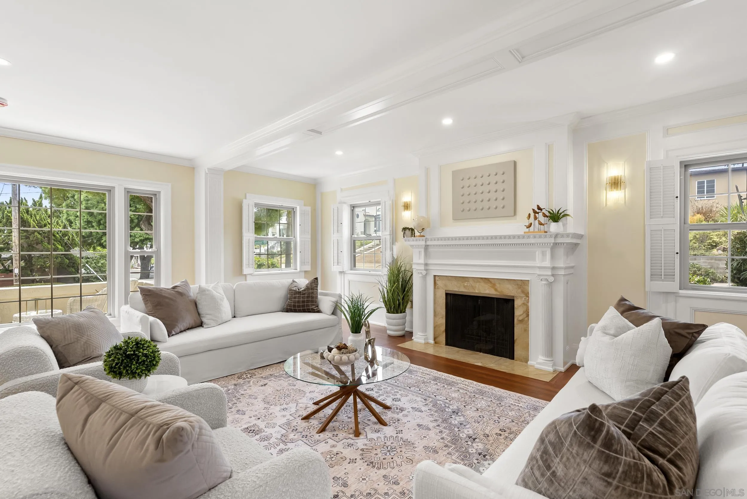 https://cdn.realtyfeed.com/cdn/127/260019305/bdd012cac0ce6d08a493dd71451850f2.webp