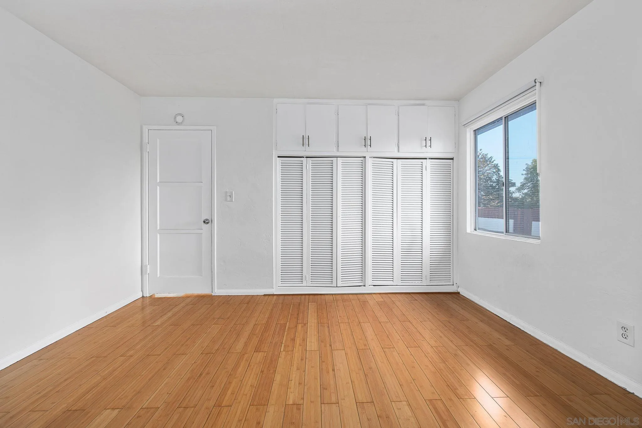 https://cdn.realtyfeed.com/cdn/127/260019306/b0ffcd9fa2482a04ad9d7b968f076998.webp