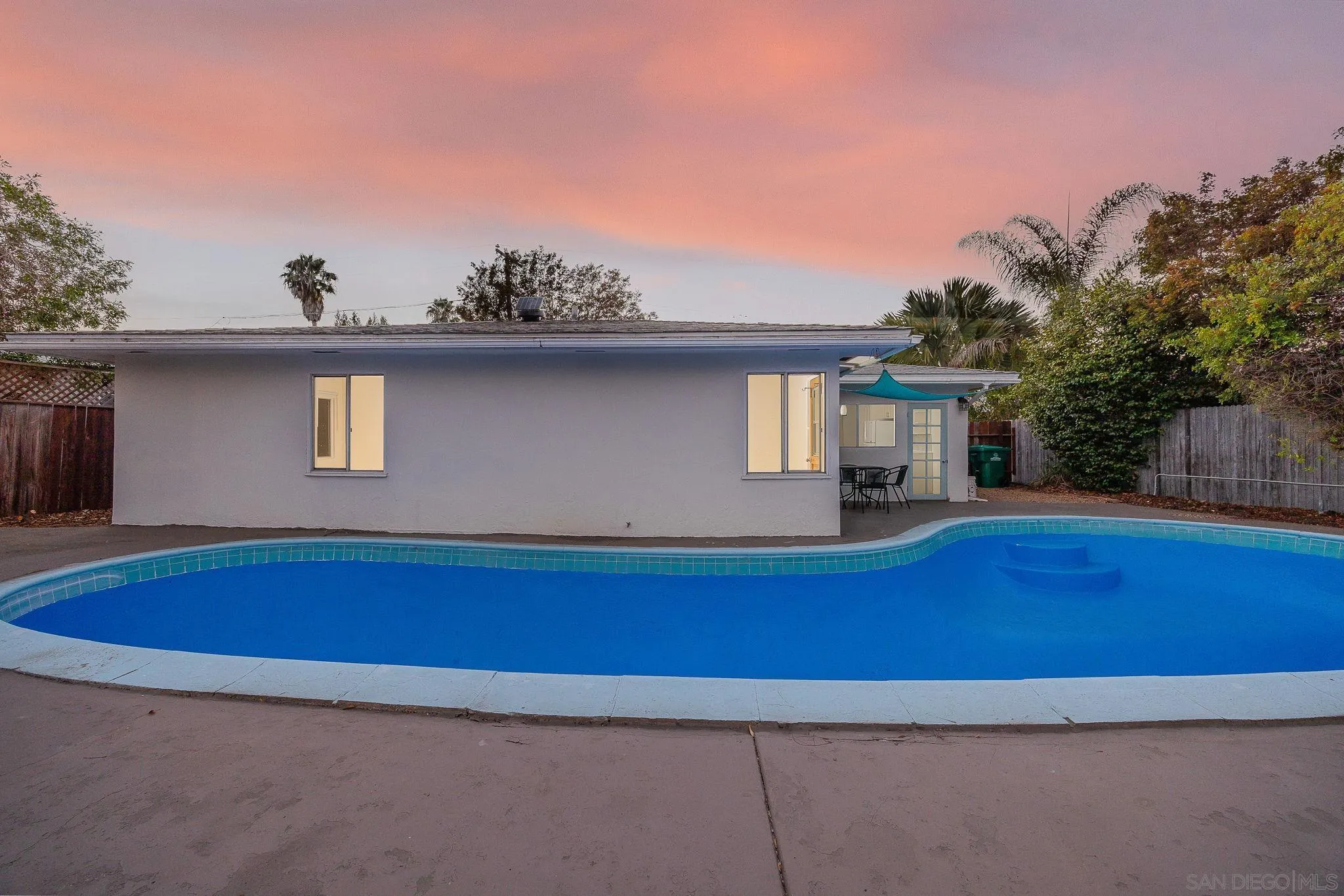https://cdn.realtyfeed.com/cdn/127/260019306/e16848383f979719a9a1c17ce4456029.webp