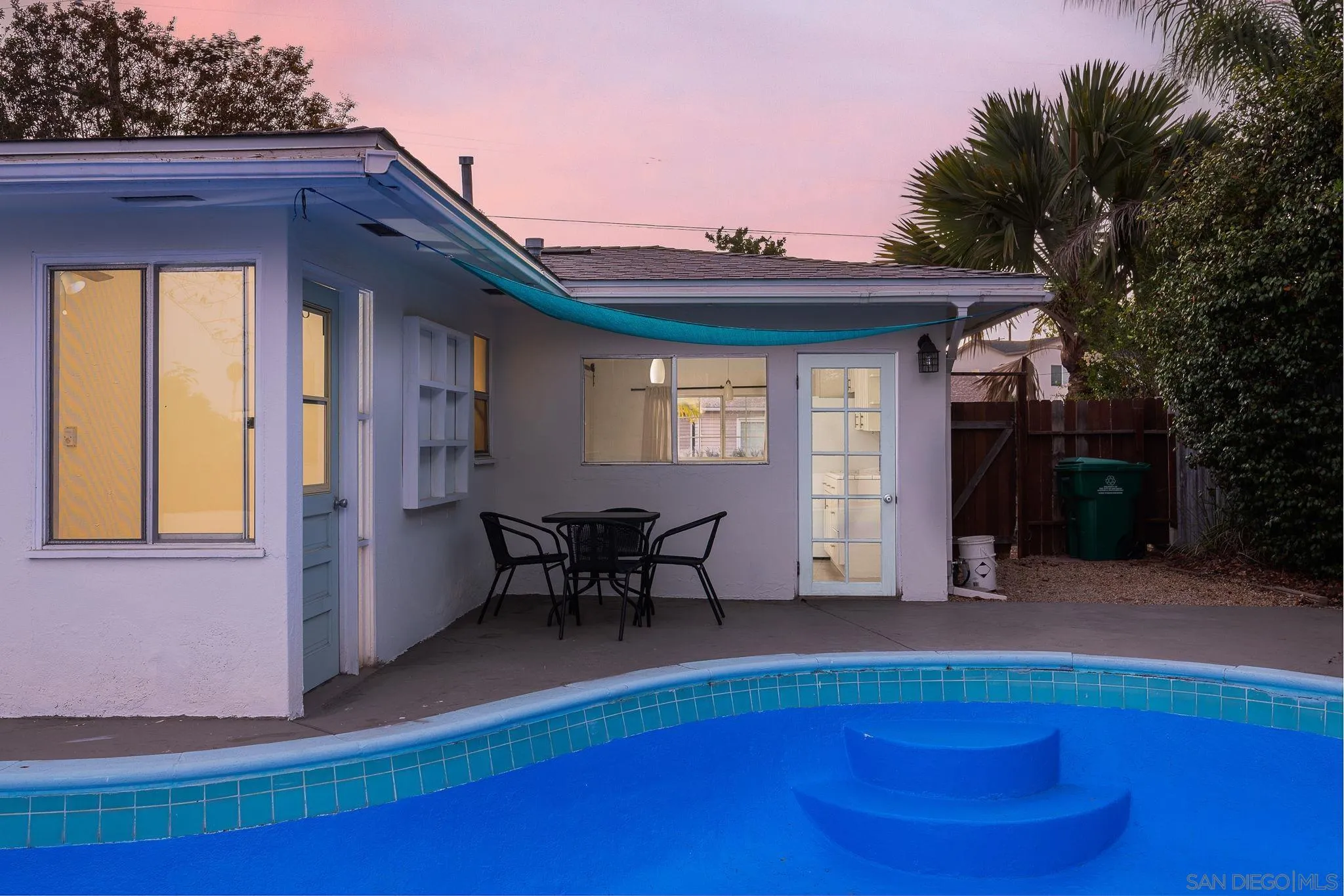 https://cdn.realtyfeed.com/cdn/127/260019306/efef76d56a738f47e61f86e7fa8982f1.webp