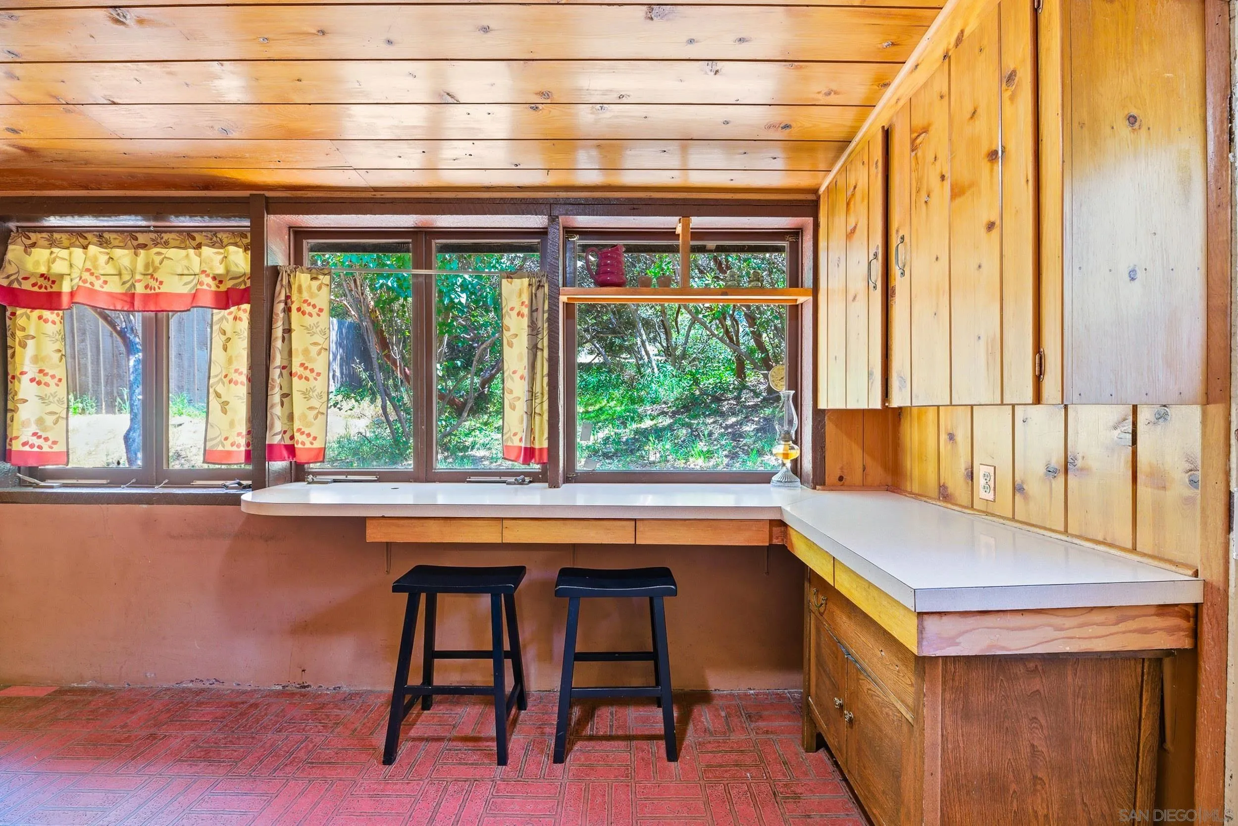 https://cdn.realtyfeed.com/cdn/127/260019307/230573d68d767522fd781787f6e9edee.webp