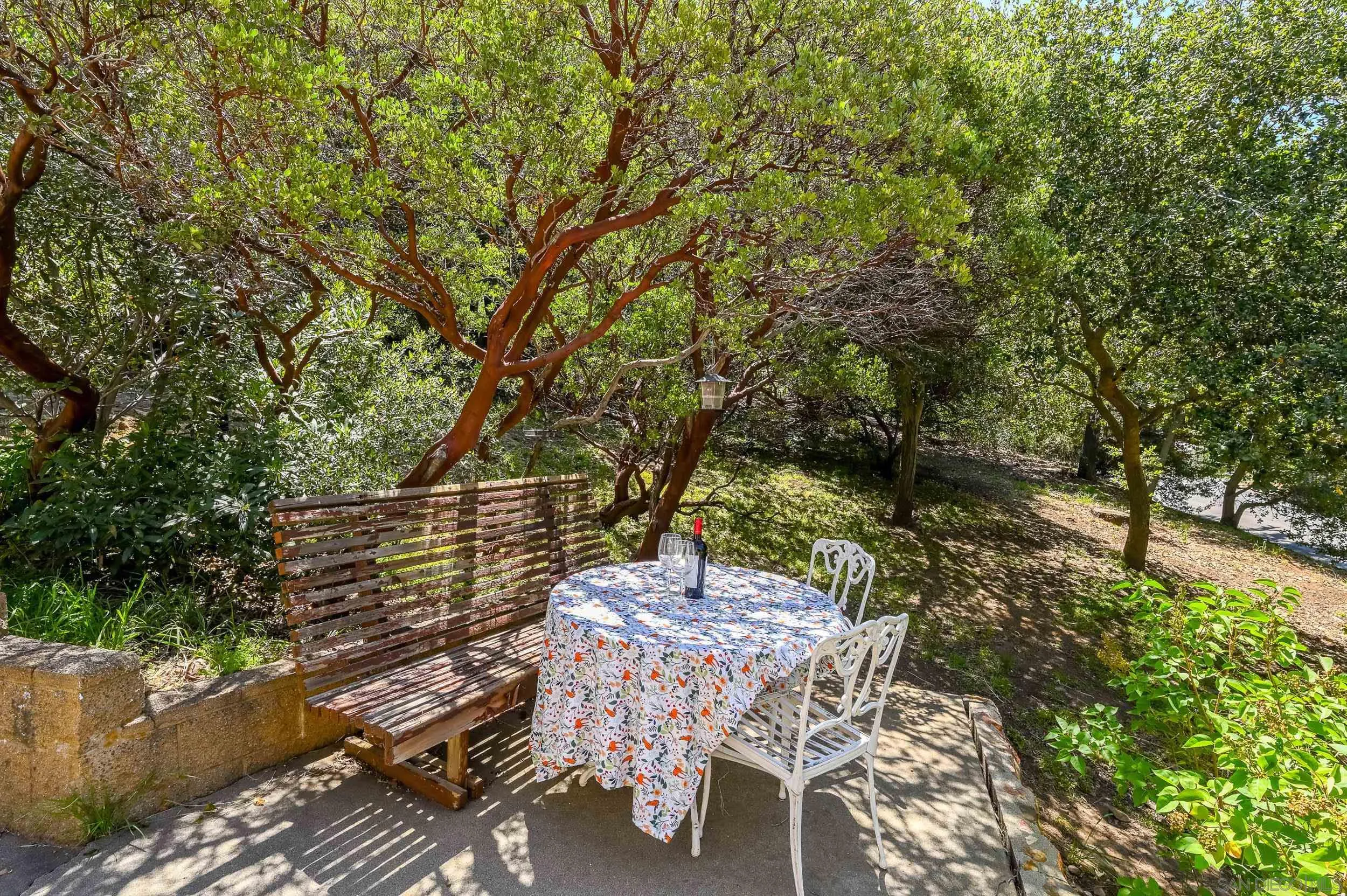 https://cdn.realtyfeed.com/cdn/127/260019307/96f7bf48c5dfdaa94902b448ec0047fe.webp