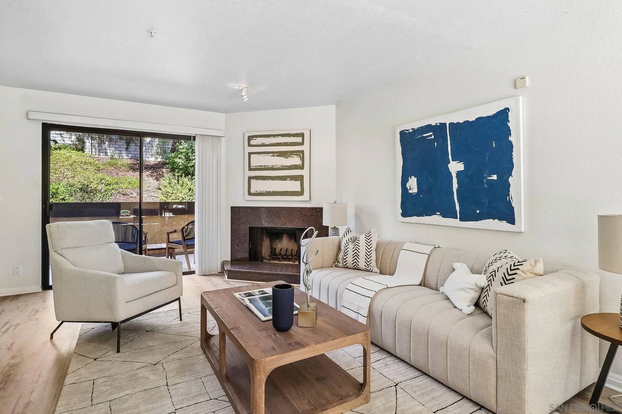 Photo #5: 260019308 Listing: Photo #5