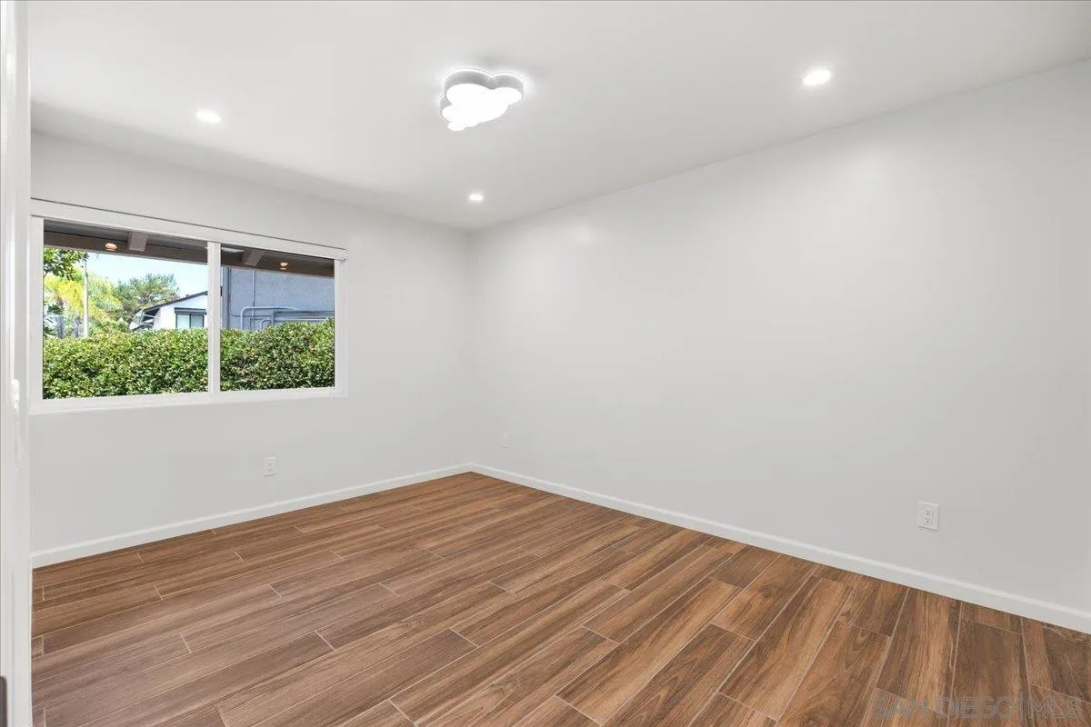 https://cdn.realtyfeed.com/cdn/127/260019310/7c9f7db0352e62464a8b73e96937cdfa.webp