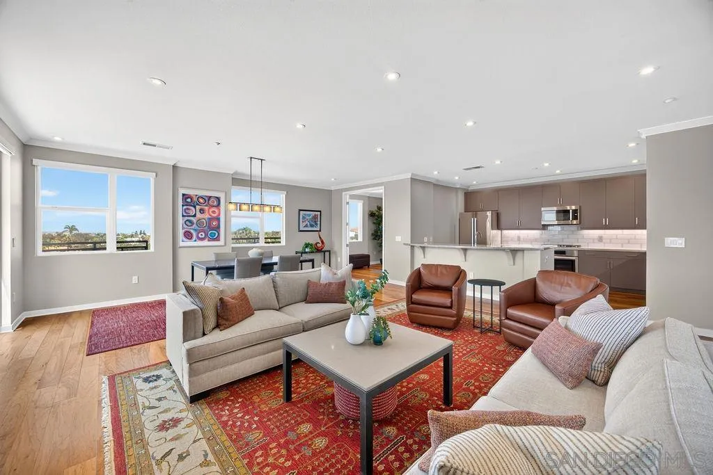 Photo #10: 260019313 Listing: Photo #10