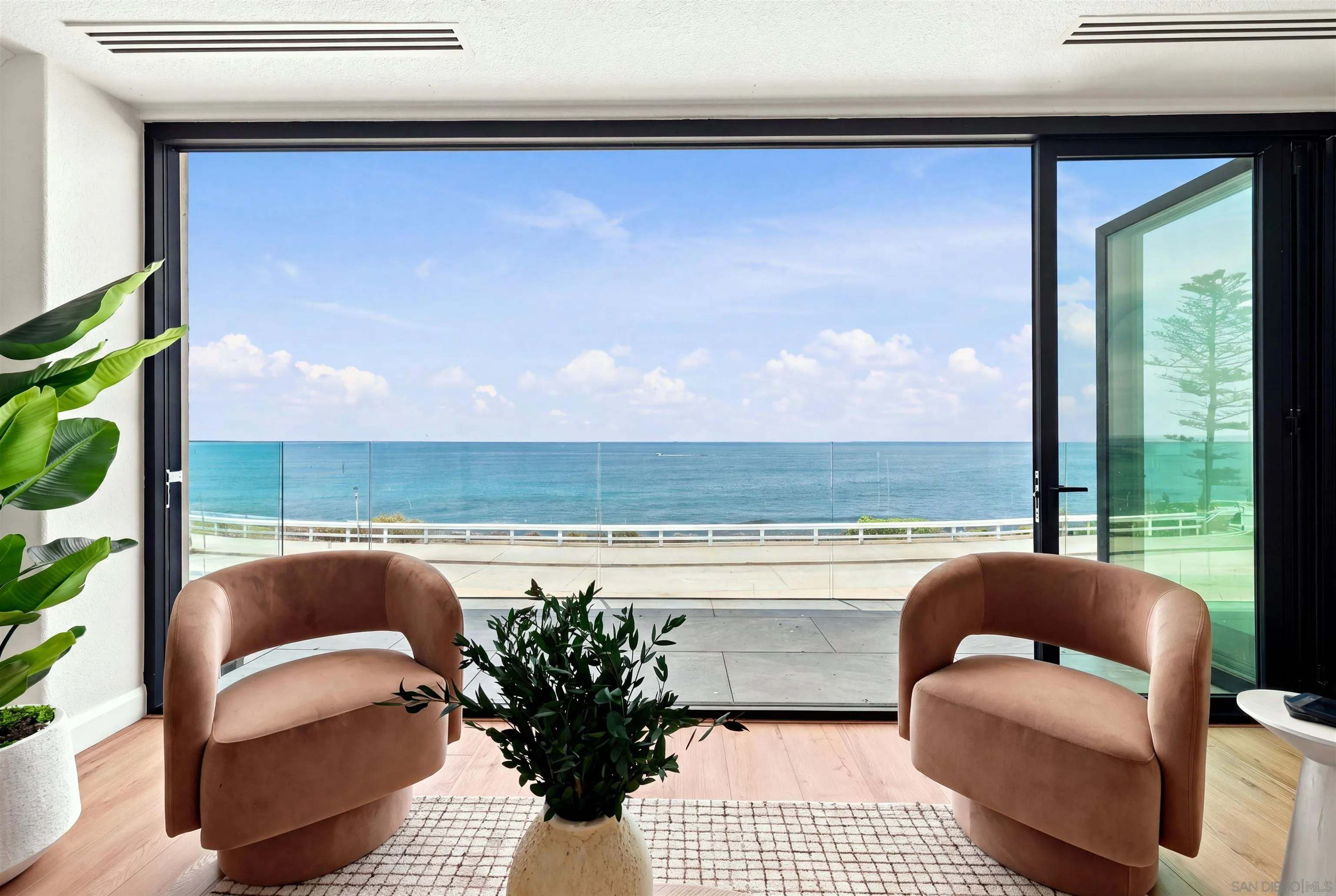 939 Coast Blvd. Unit Unit 103, La Jolla, CA 92037 - Main photo, La Jolla, CA