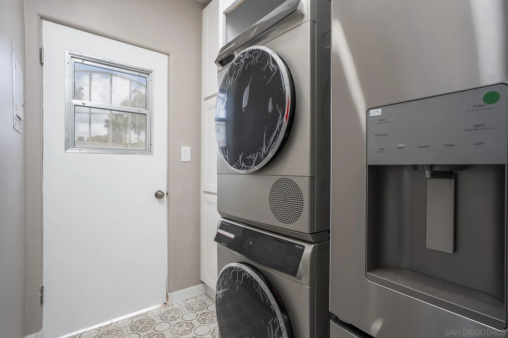 https://cdn.realtyfeed.com/cdn/127/260019316/1e4dbe84f0e38dfebc90f4f9c7a95336.webp