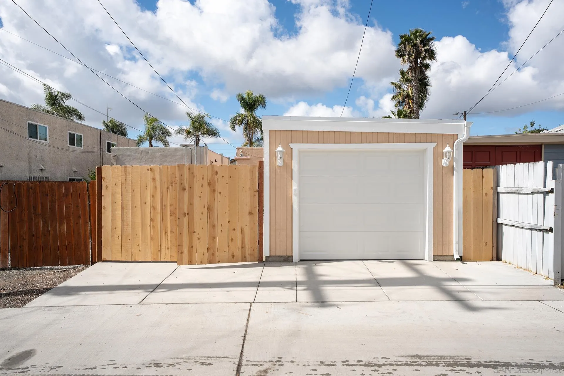 https://cdn.realtyfeed.com/cdn/127/260019316/2deea2c3999f59c26c8338618ee50f3f.webp