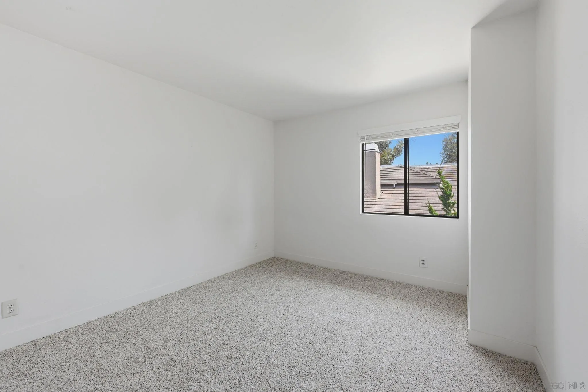 Photo #29: 260019317 Listing: Photo #29