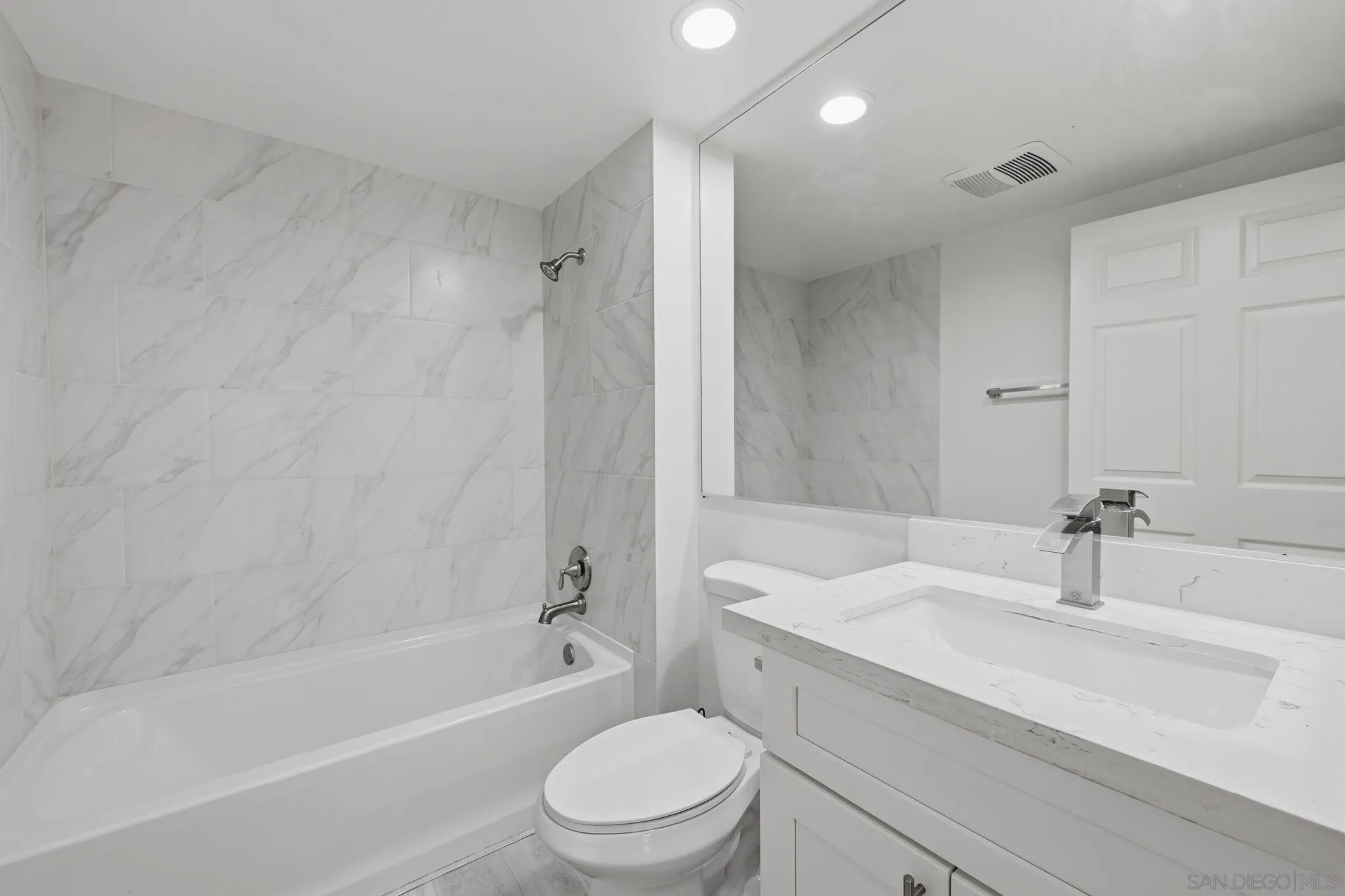 Photo #24: 260019317 Listing: Photo #24