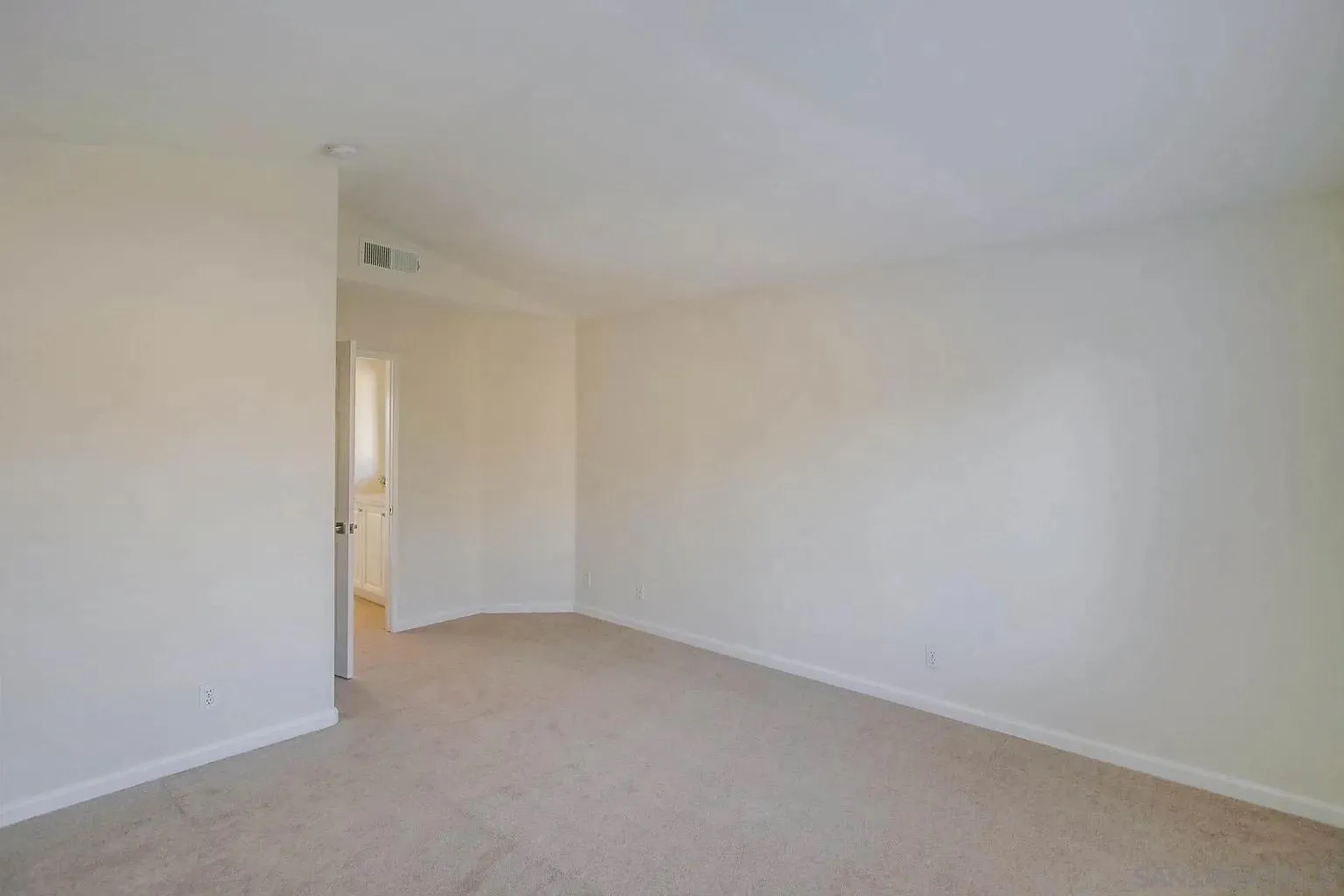 Photo #29: 260019318 Listing: Photo #29