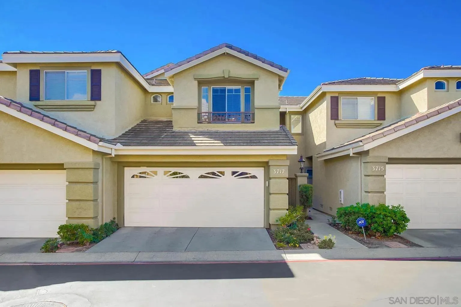 Photo #2: 260019318 Listing: Photo #2