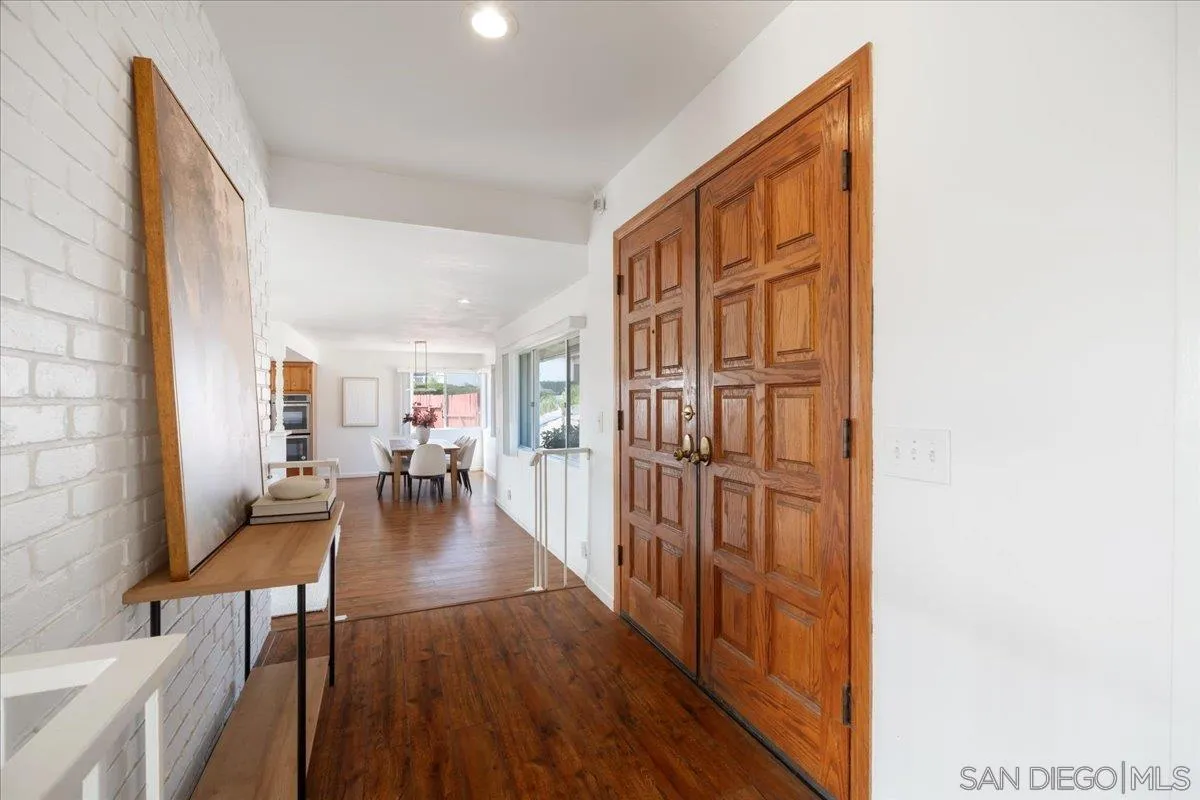 https://cdn.realtyfeed.com/cdn/127/260019321/3728db73bf0a232b5fa87742a58b8d50.webp
